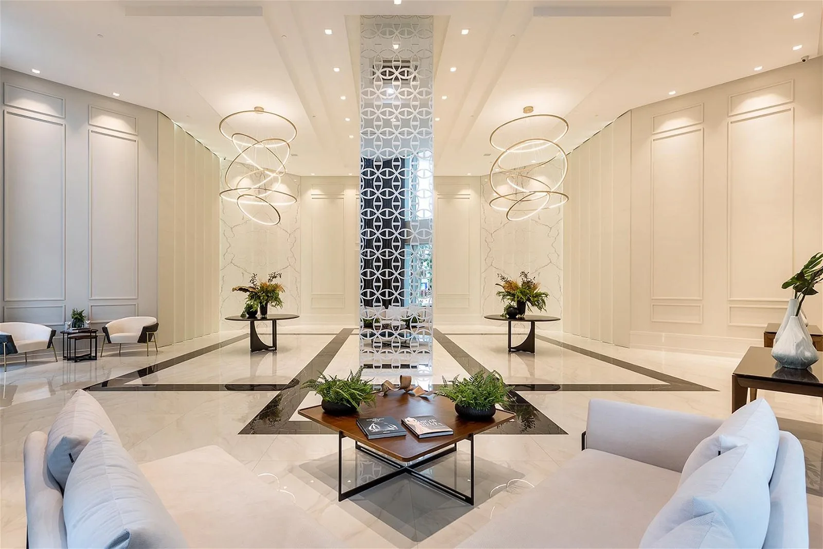 Infinity Coast: Luxury Apartment with Panoramic Views in Barra Norte