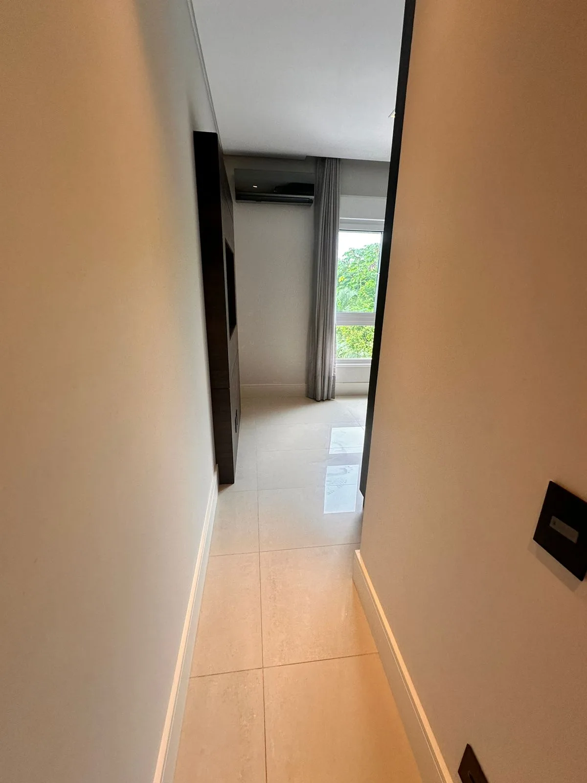 Luxury Residence with Integrated Amenity Complex in Canasjurerê