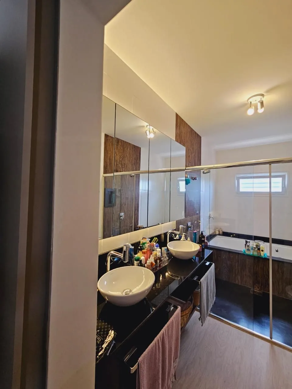 Residencial Alto Dos Ingleses: Premium House in Florianópolis