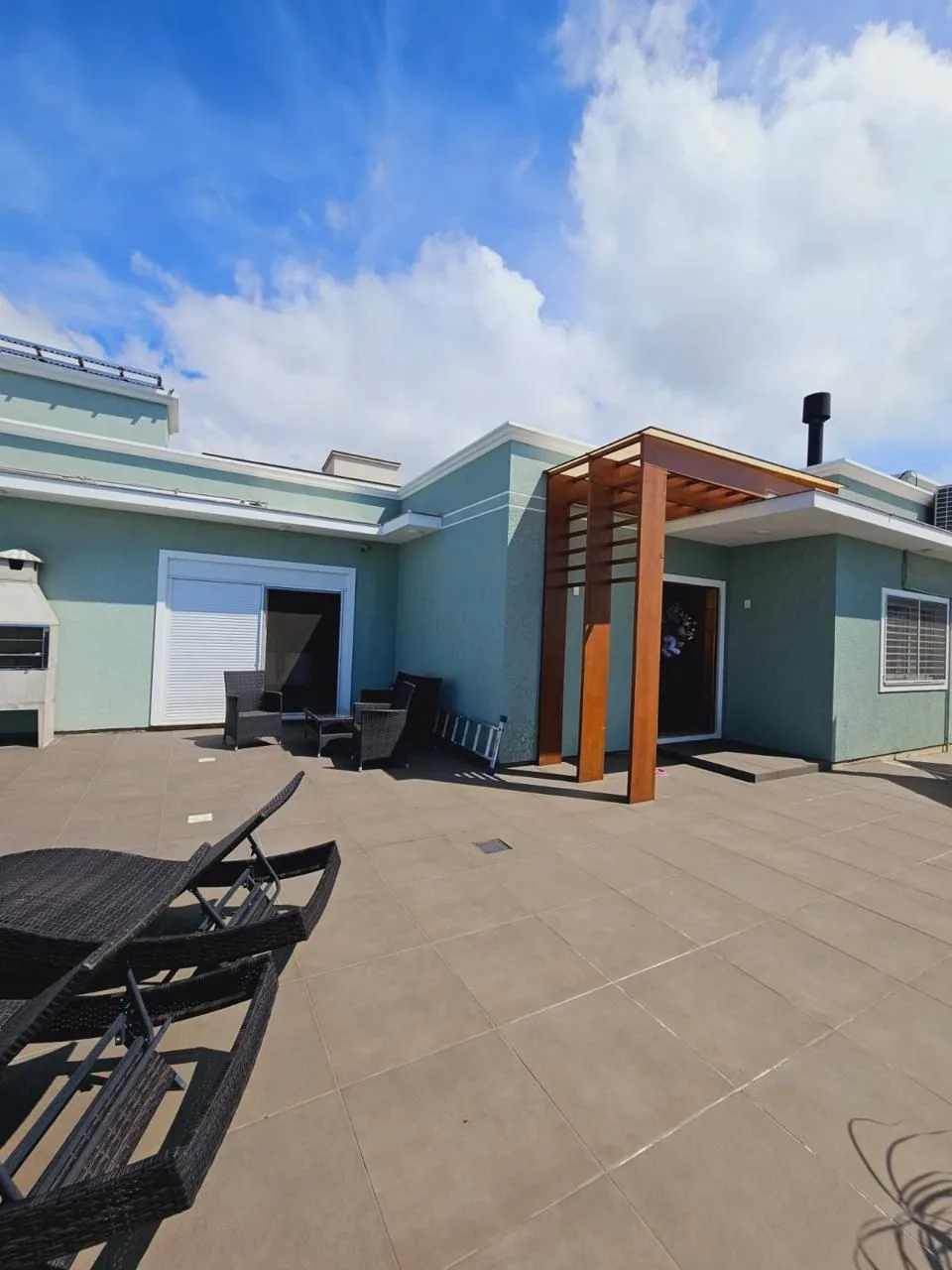 Residencial Alto Dos Ingleses: Premium House in Florianópolis