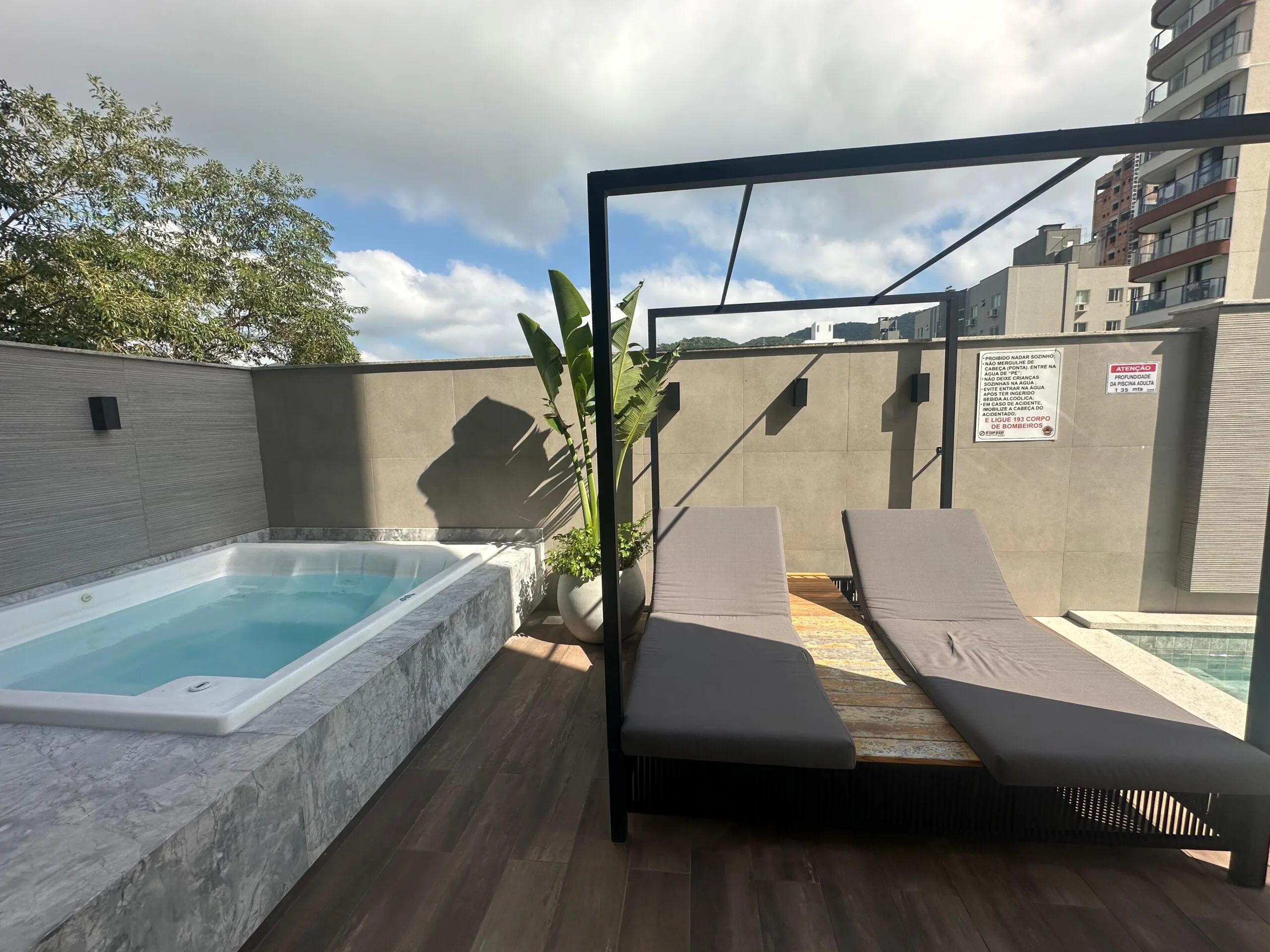 Premium Apartment in Praia Brava