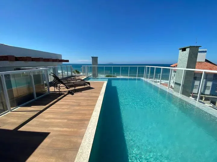 Contemporary Apartment with Infinity Pool in Ingleses