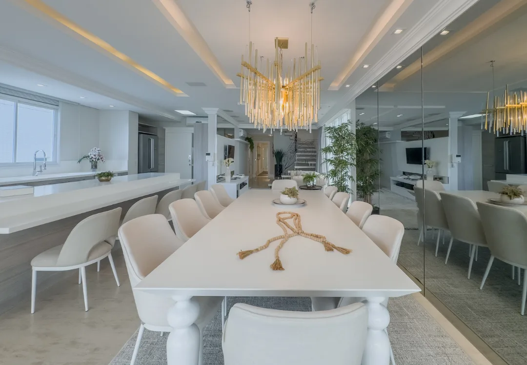 Gran Felicitá: Ultra-Luxury Penthouse with Panoramic Ocean Views in Centro