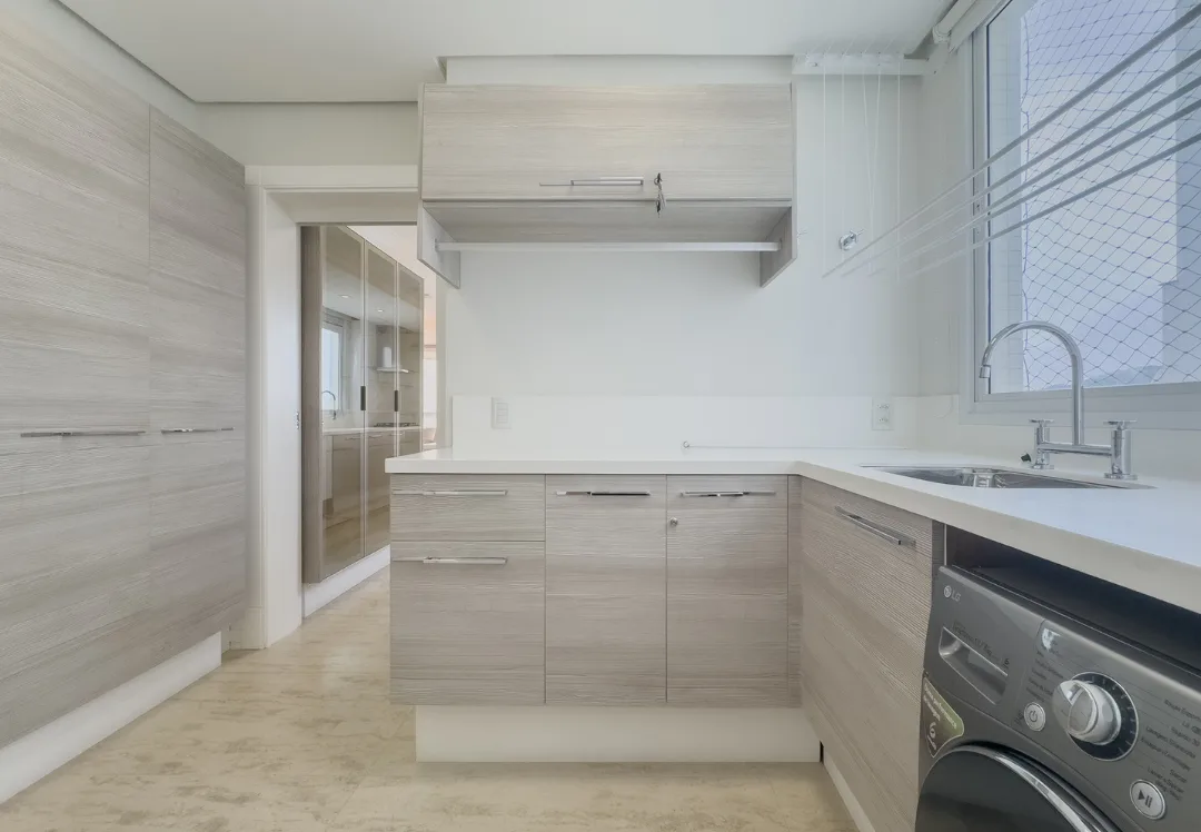 Gran Felicitá: Ultra-Luxury Penthouse with Panoramic Ocean Views in Centro