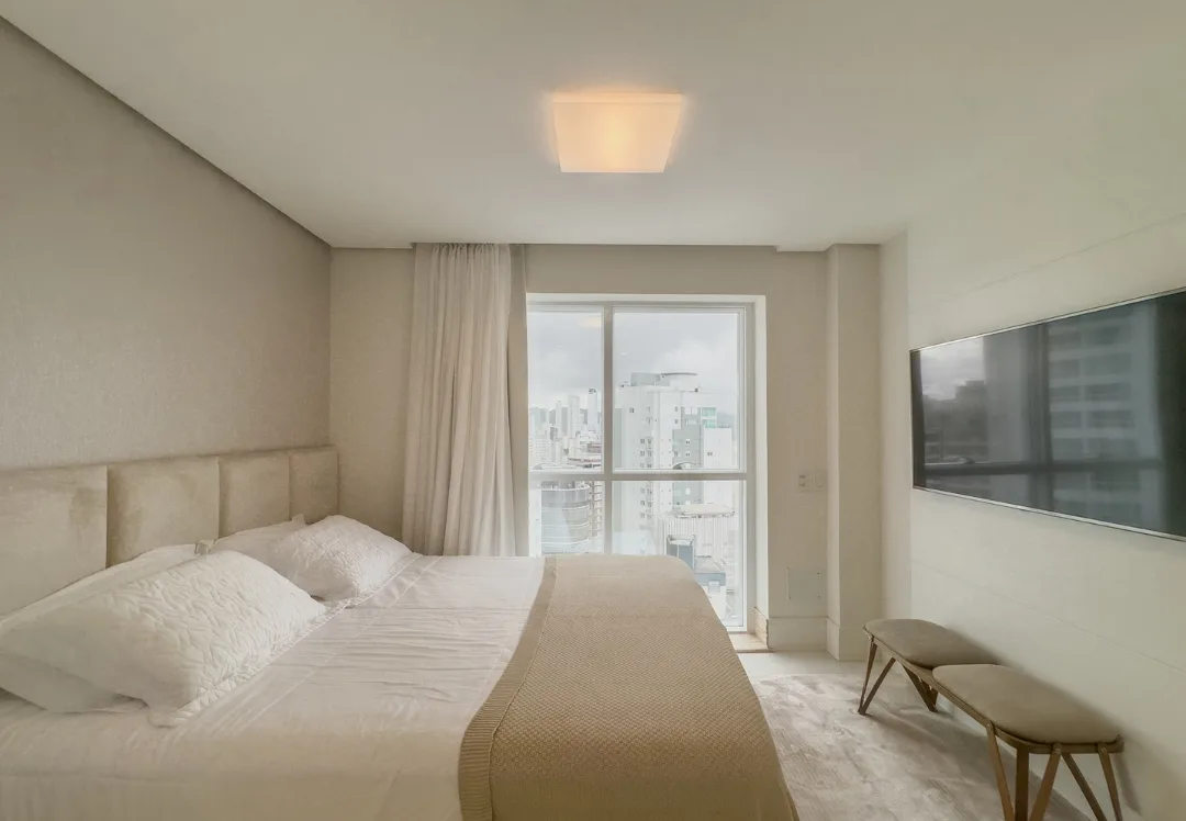 Gran Felicitá: Ultra-Luxury Penthouse with Panoramic Ocean Views in Centro