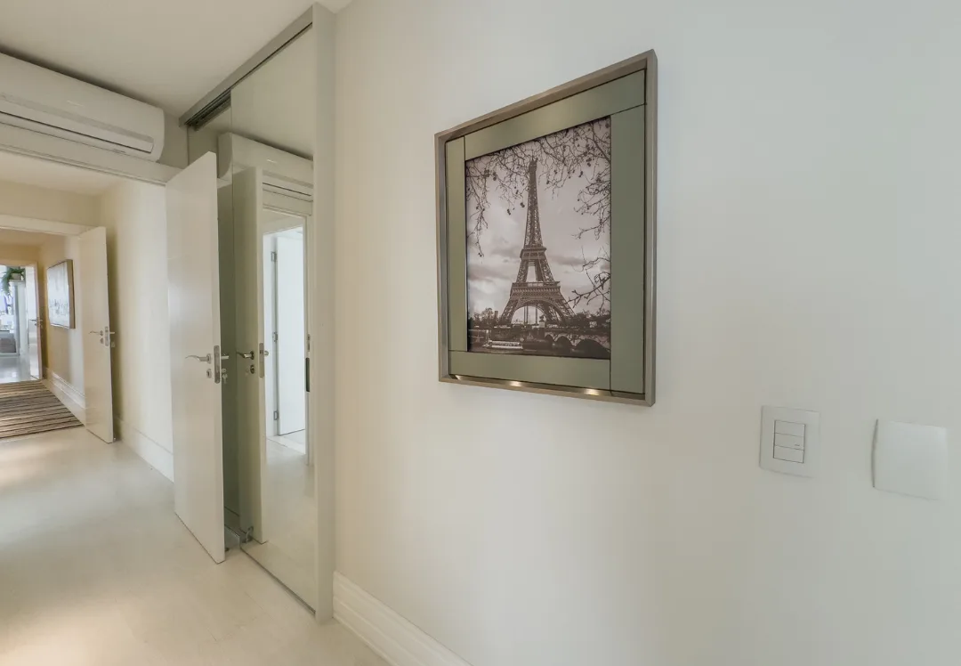 Gran Felicitá: Ultra-Luxury Penthouse with Panoramic Ocean Views in Centro