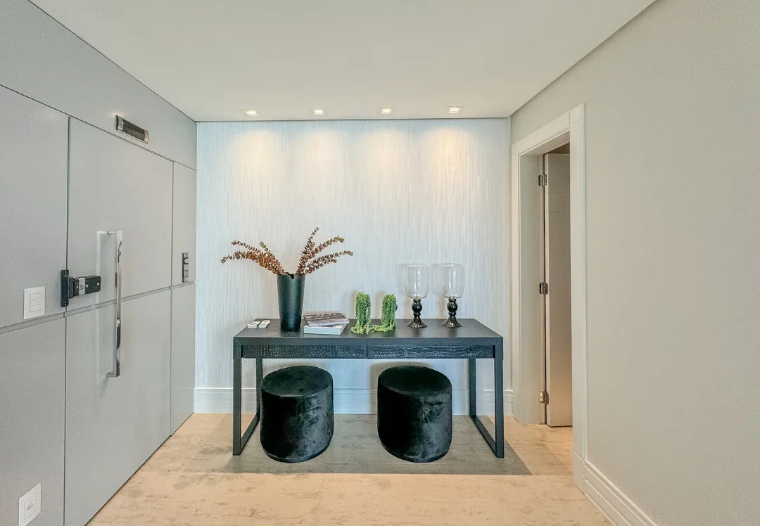 Gran Felicitá: Ultra-Luxury Penthouse with Panoramic Ocean Views in Centro