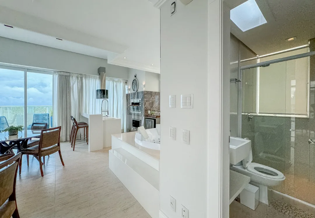 Gran Felicitá: Ultra-Luxury Penthouse with Panoramic Ocean Views in Centro