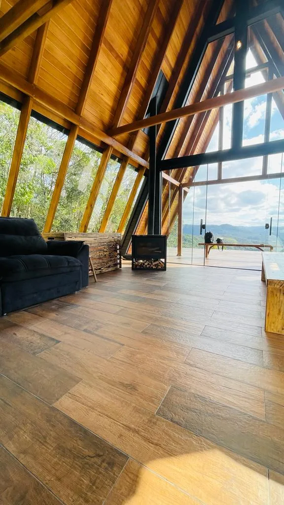 Serra Chalets: Ultra-Luxury Mountain Estate with Private Waterfalls in São Pedro de Alcântara