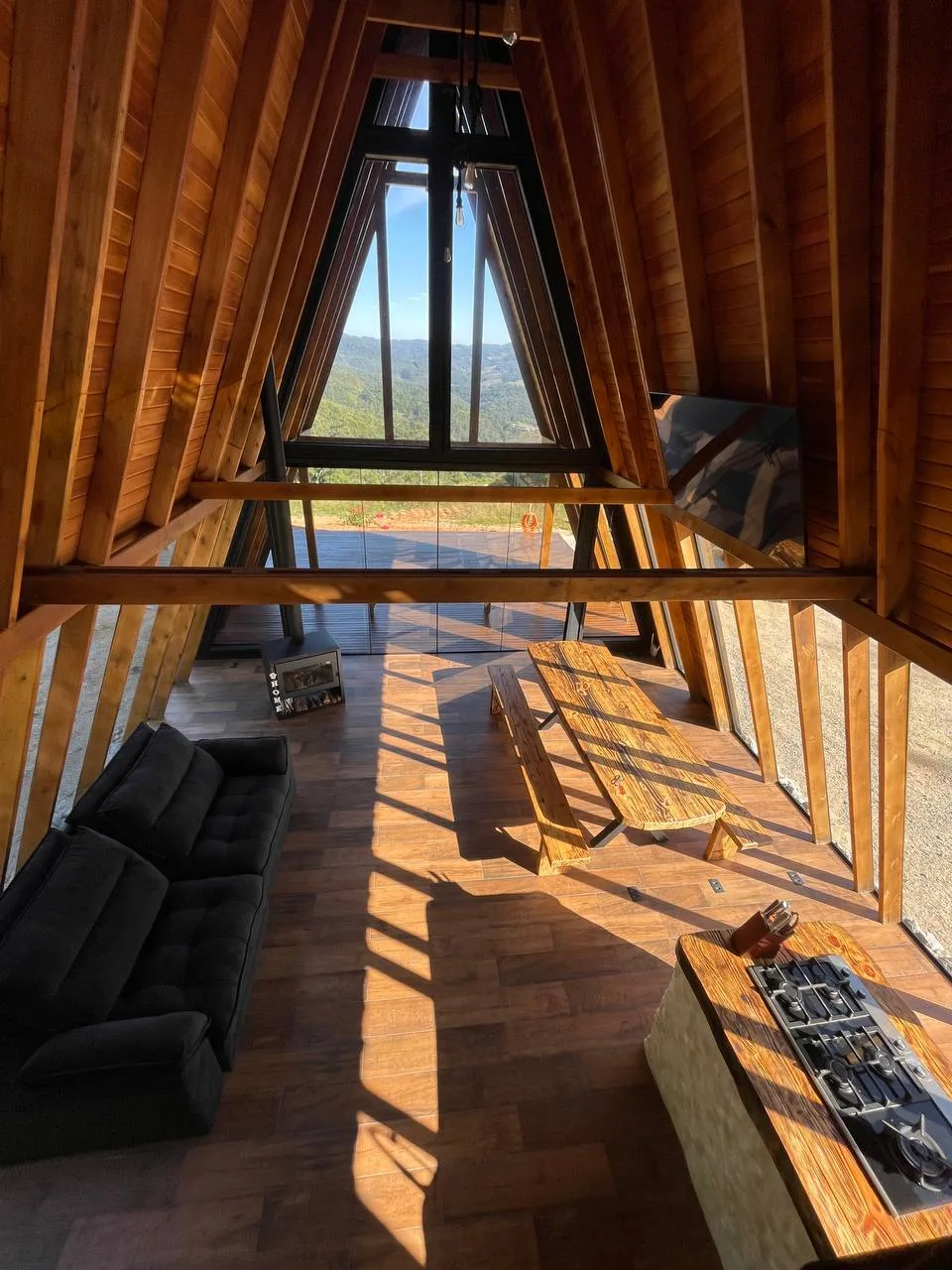 Serra Chalets: Ultra-Luxury Mountain Estate with Private Waterfalls in São Pedro de Alcântara