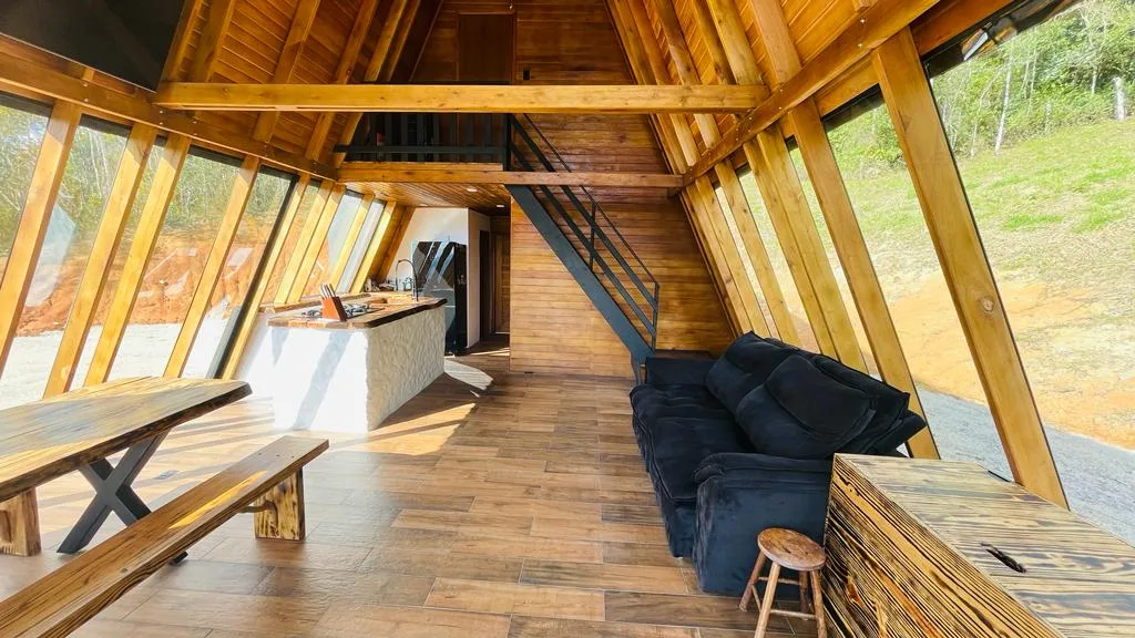 Serra Chalets: Ultra-Luxury Mountain Estate with Private Waterfalls in São Pedro de Alcântara