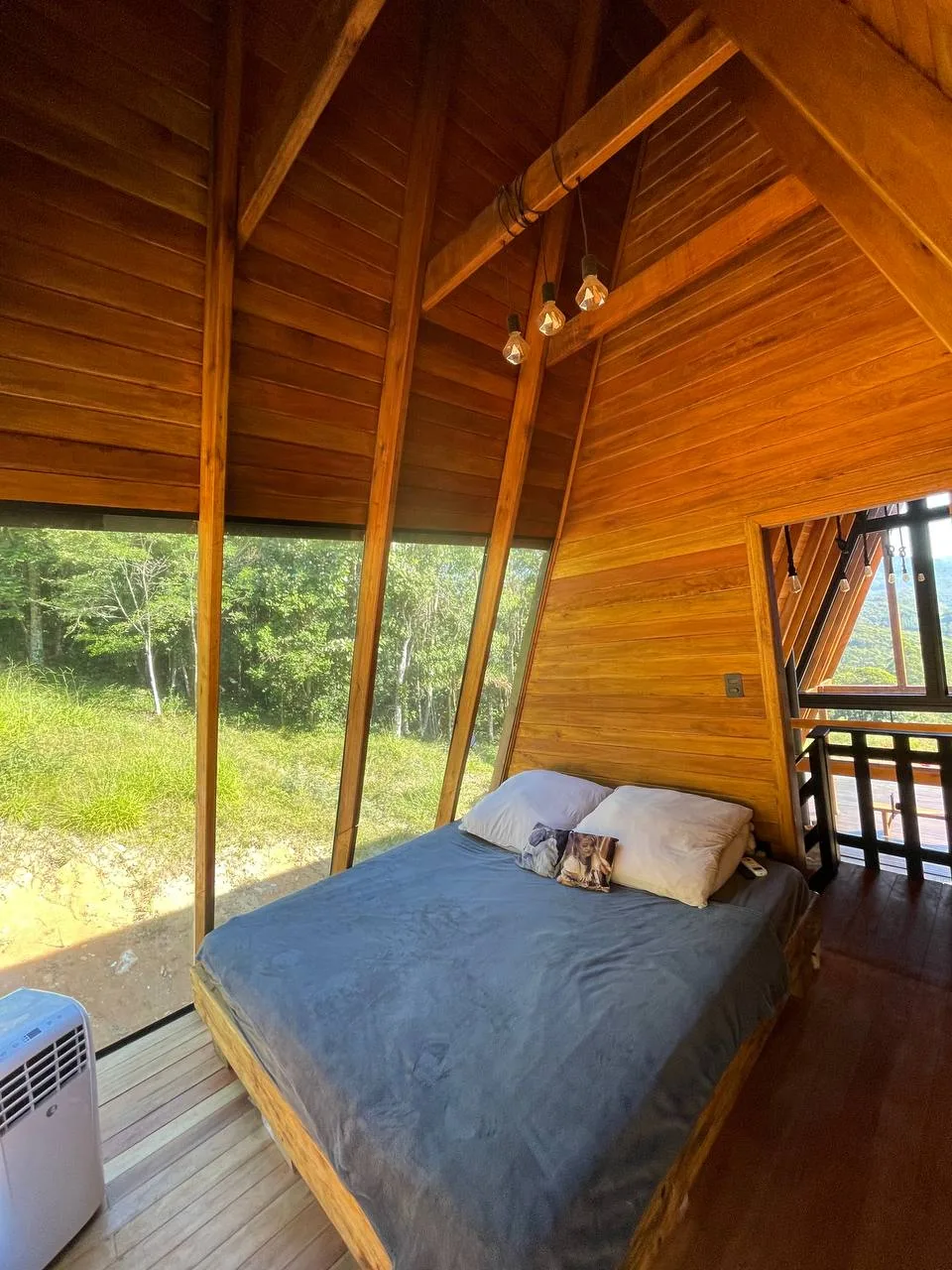 Serra Chalets: Ultra-Luxury Mountain Estate with Private Waterfalls in São Pedro de Alcântara