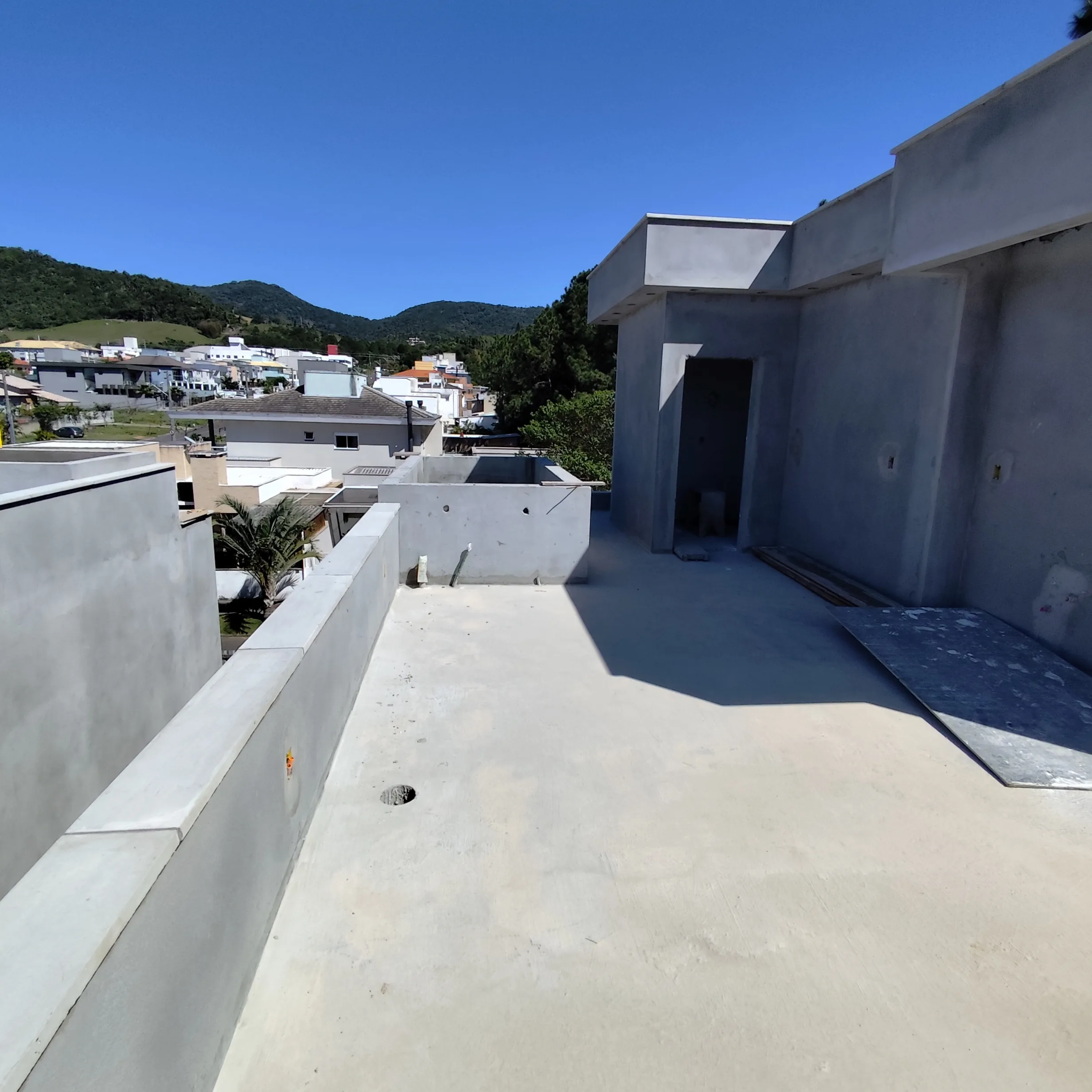 Premium House with Rooftop Terrace in Ingleses