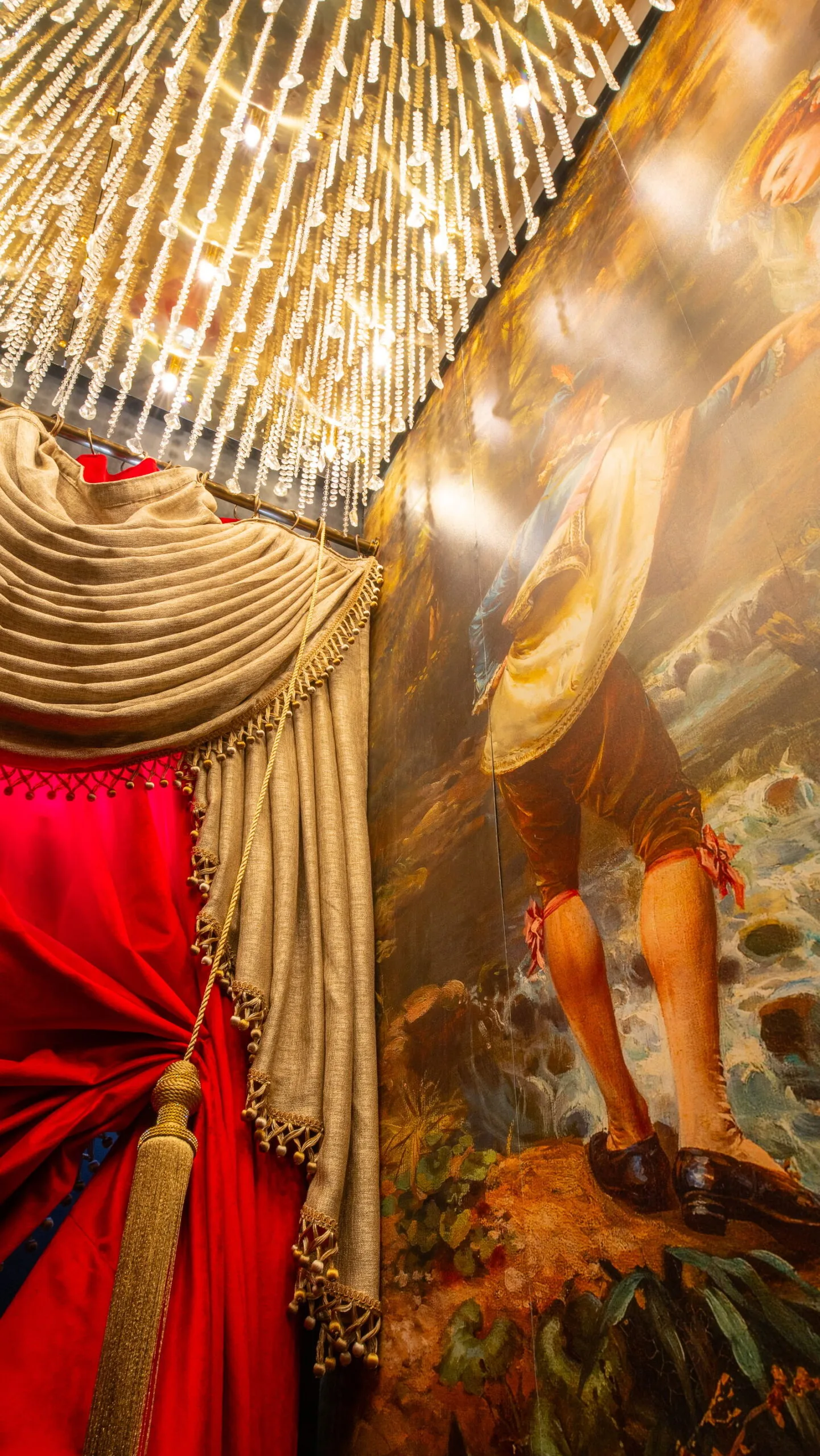 Chácara Flora: Ultra-Luxury Residence with Private Pool in Itapema