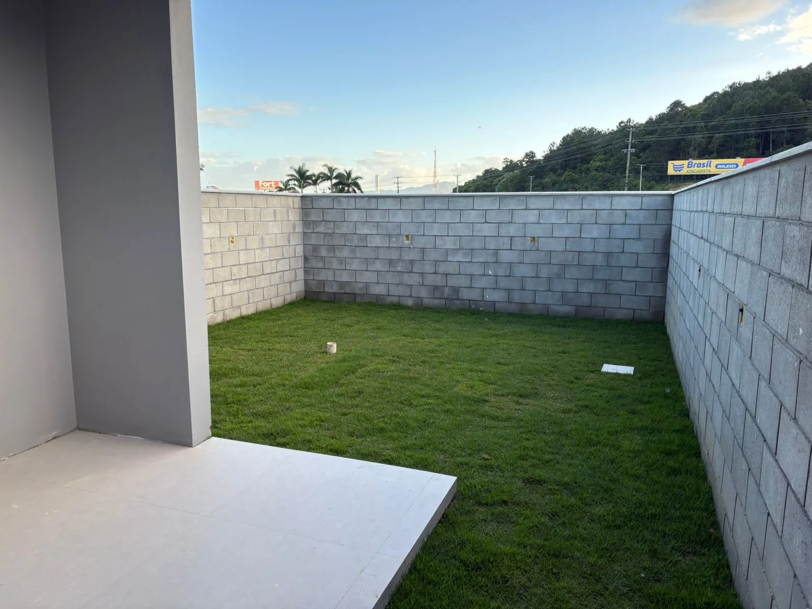 Premium Townhouse with Private Garden in Vargem Pequena
