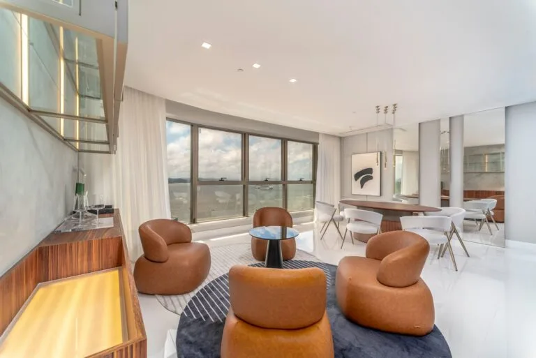 Yachthouse by Pininfarina: Ultra-Luxury Residence in Avenida Atlântica — Avenida Atlântica, Balneário Camboriú