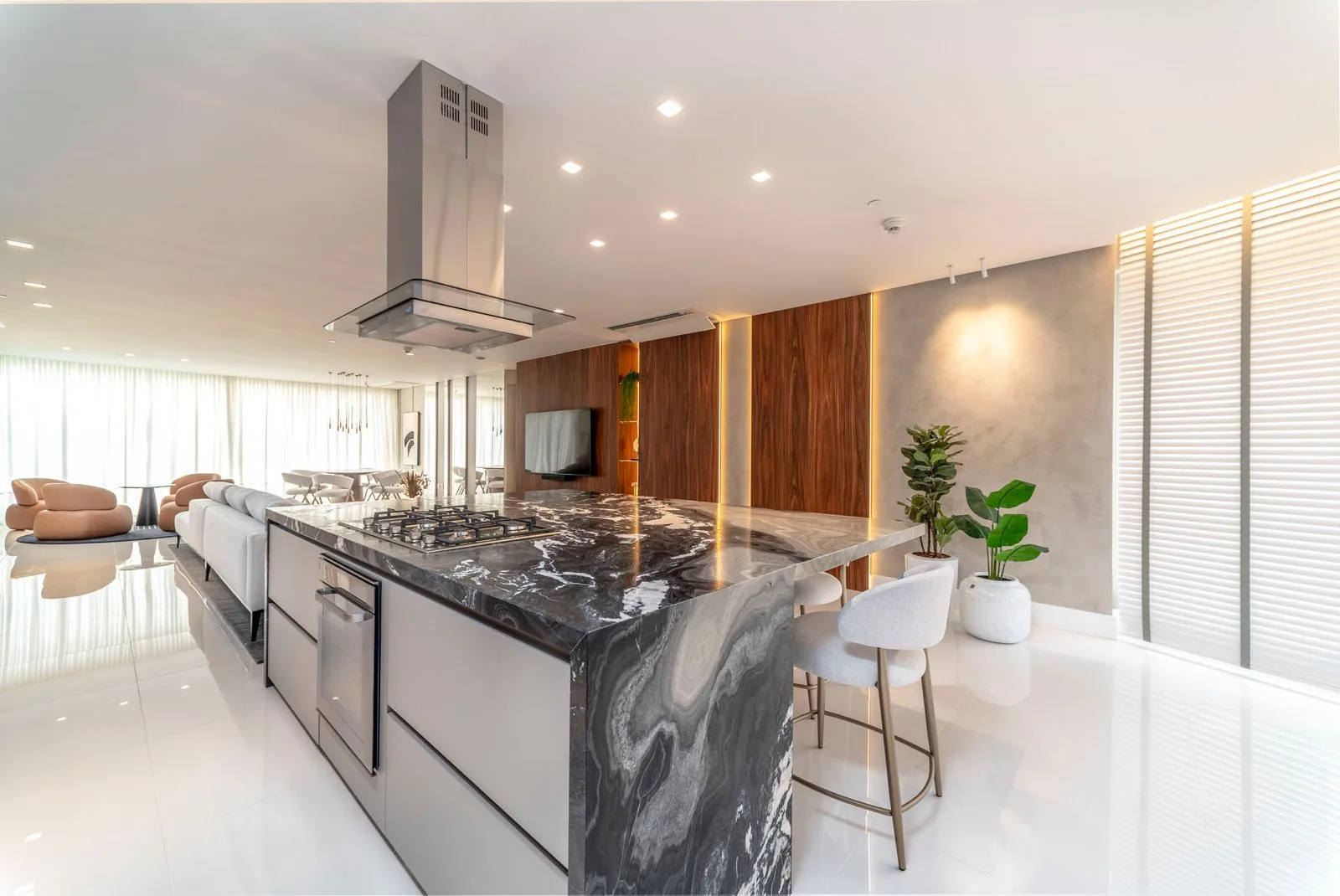 Yachthouse by Pininfarina: Ultra-Luxury Residence in Avenida Atlântica