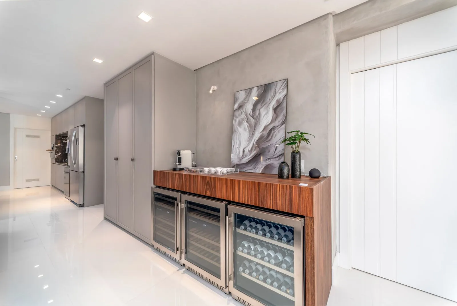 Yachthouse by Pininfarina: Ultra-Luxury Residence in Avenida Atlântica