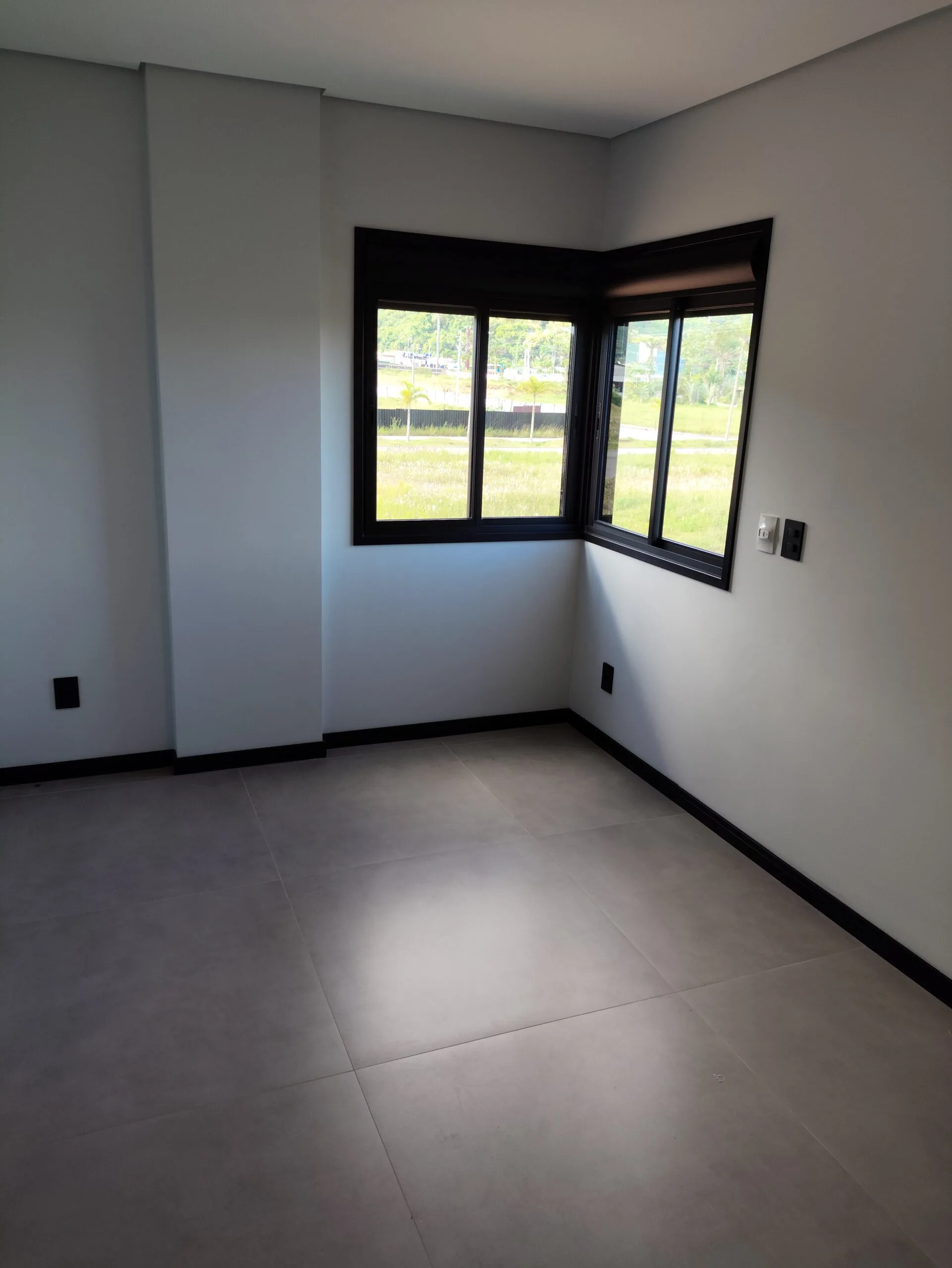 Real Parque Novo Norte: Premium House with Private Garden in Florianópolis