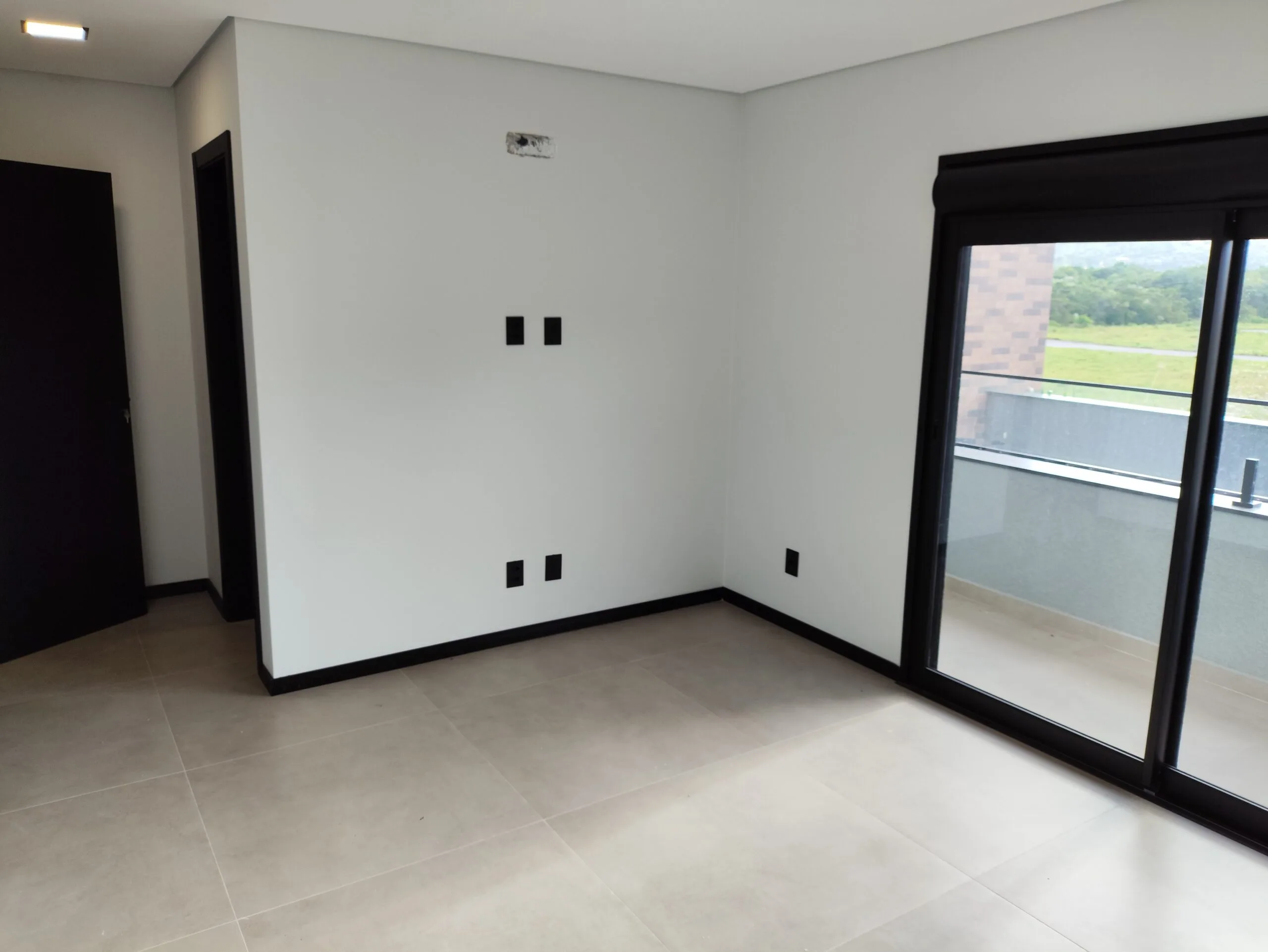 Real Parque Novo Norte: Premium House with Private Garden in Florianópolis