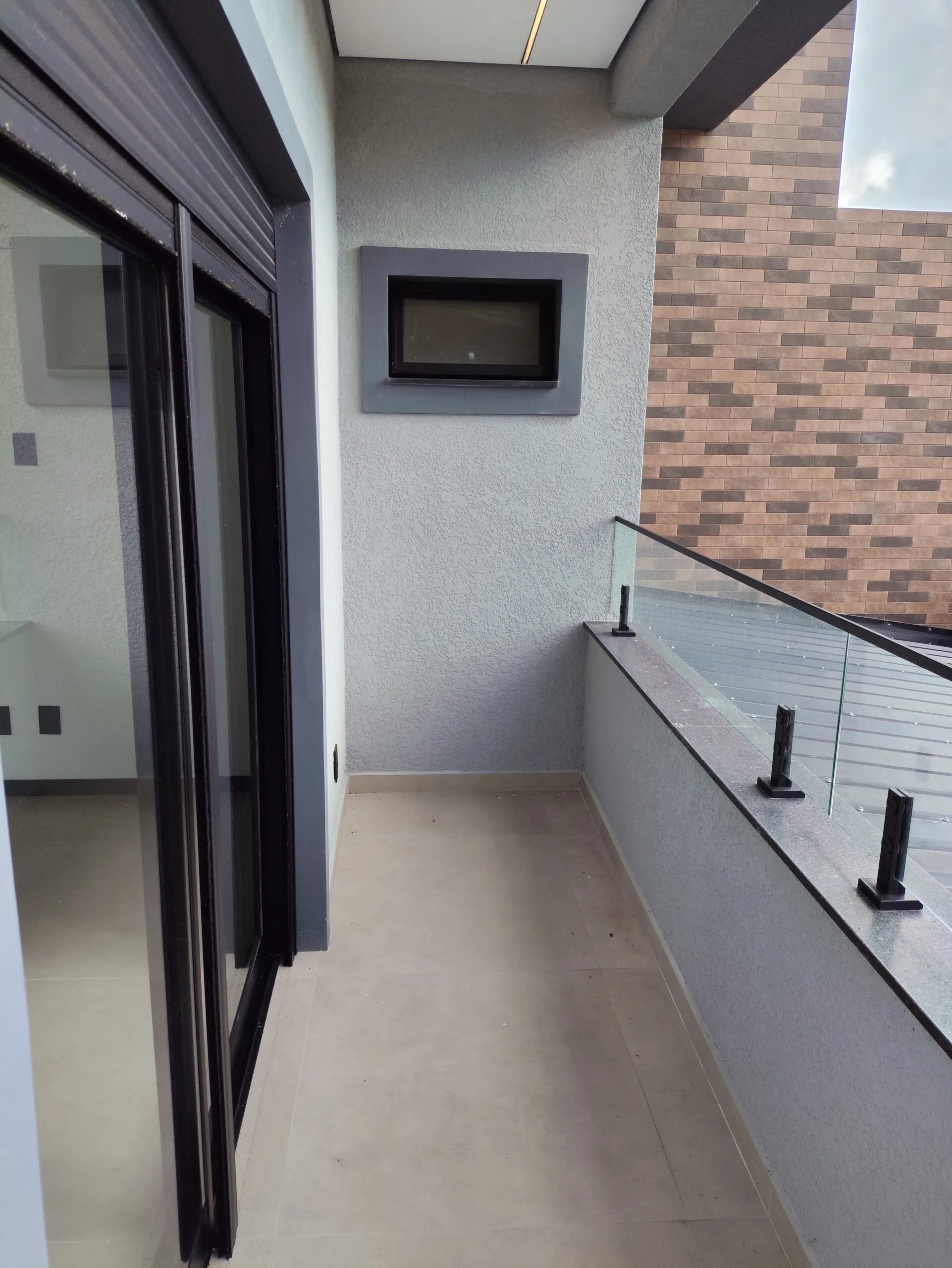 Real Parque Novo Norte: Premium Townhouse with Private Pool in Florianópolis