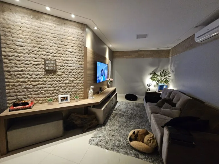 Premium Penthouse with Panoramic Views in Pantanal — Pantanal, Florianópolis