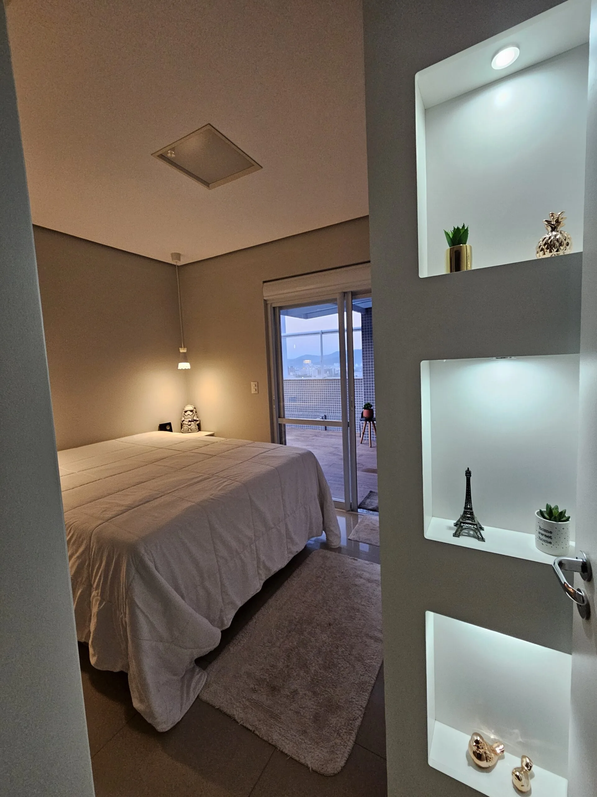 Premium Penthouse with Panoramic Views in Florianópolis