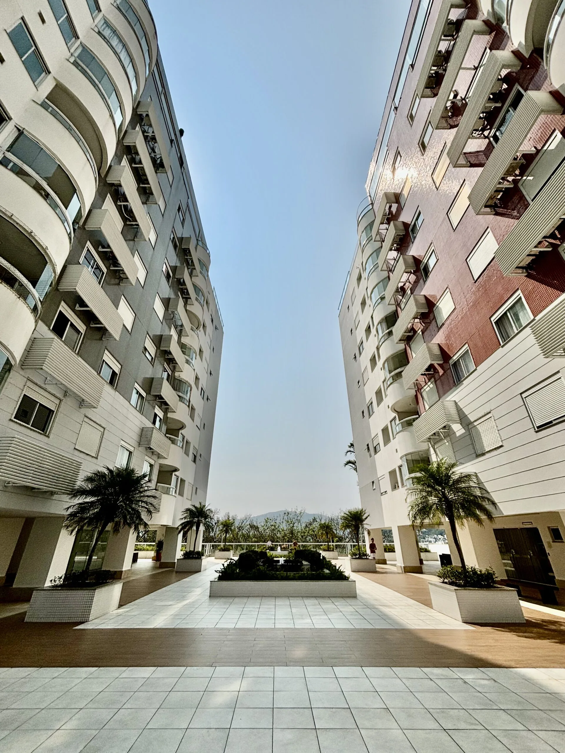 Premium Penthouse with Panoramic Views in Florianópolis