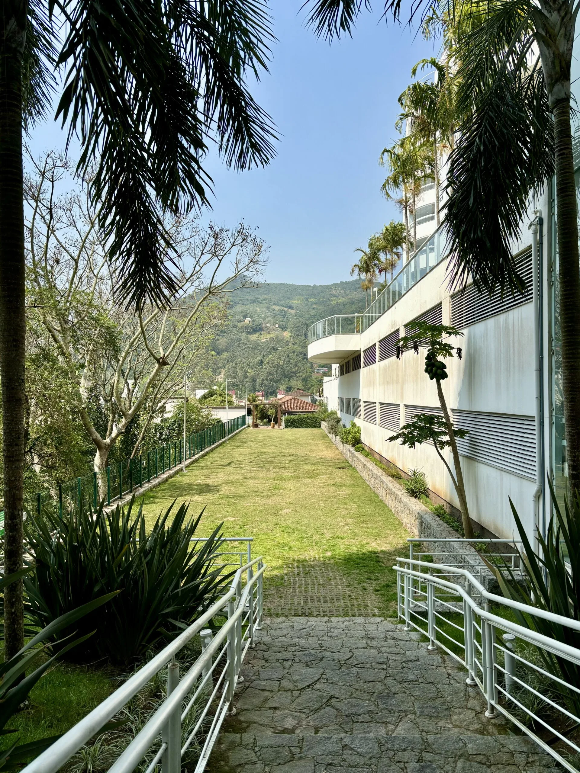 Premium Penthouse with Panoramic Views in Florianópolis