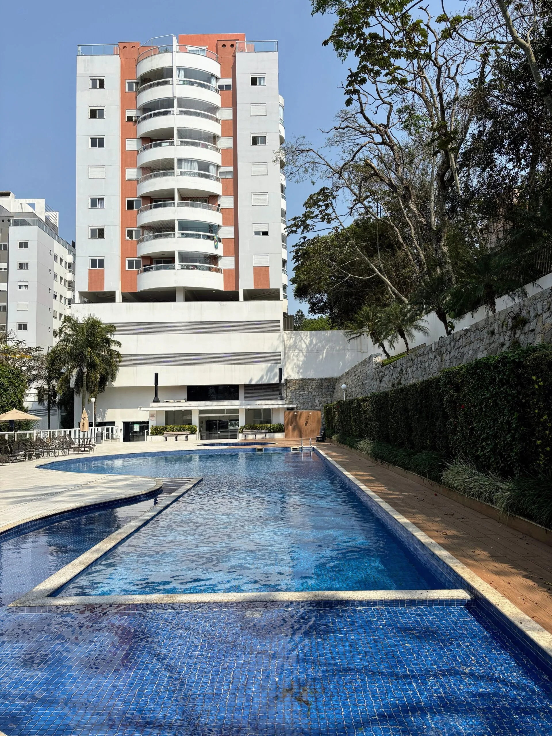 Premium Penthouse with Panoramic Views in Florianópolis