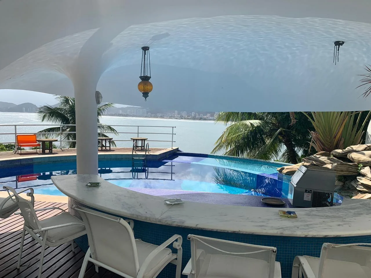 Condomínio Península: Ultra-Luxury Oceanfront Mansion in Guarujá