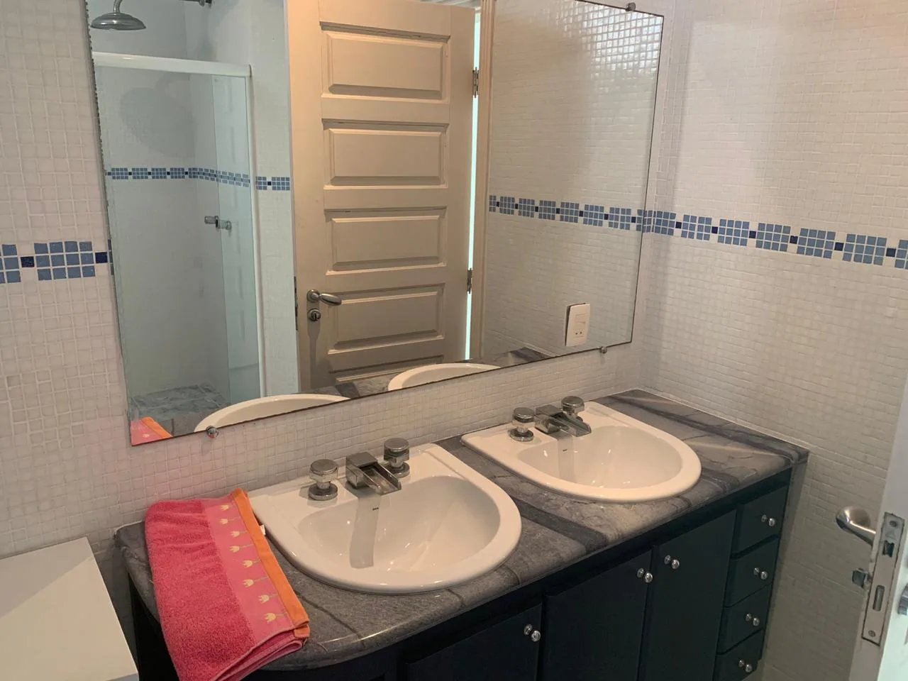 Condomínio Península: Ultra-Luxury Oceanfront Mansion in Guarujá