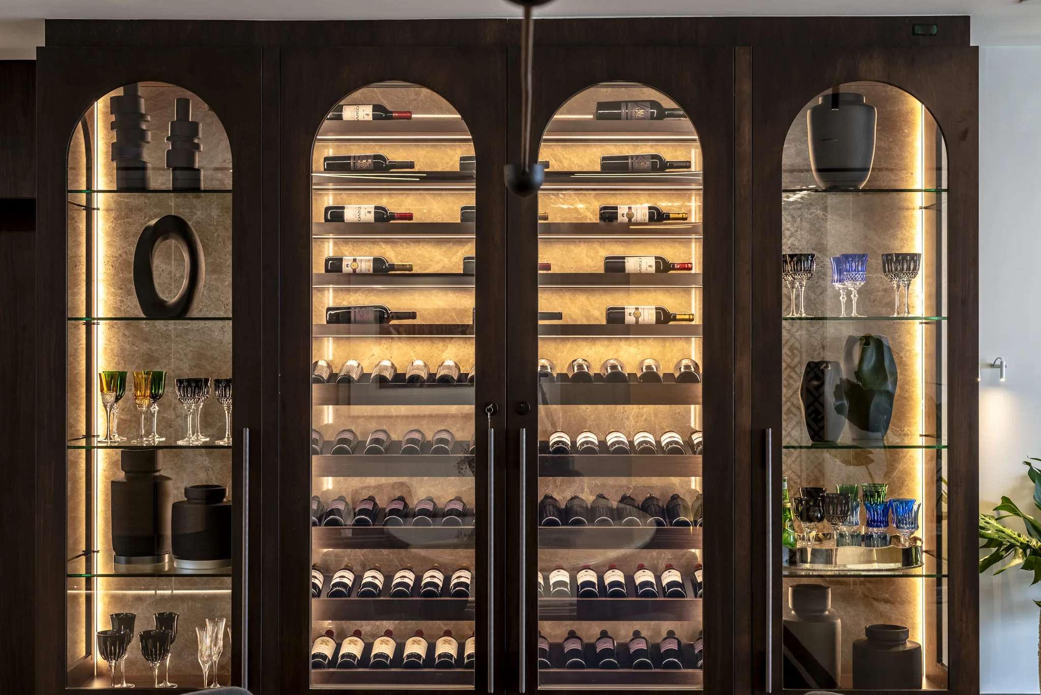 Yachthouse by Pininfarina: Luxury Penthouse in Barra Sul