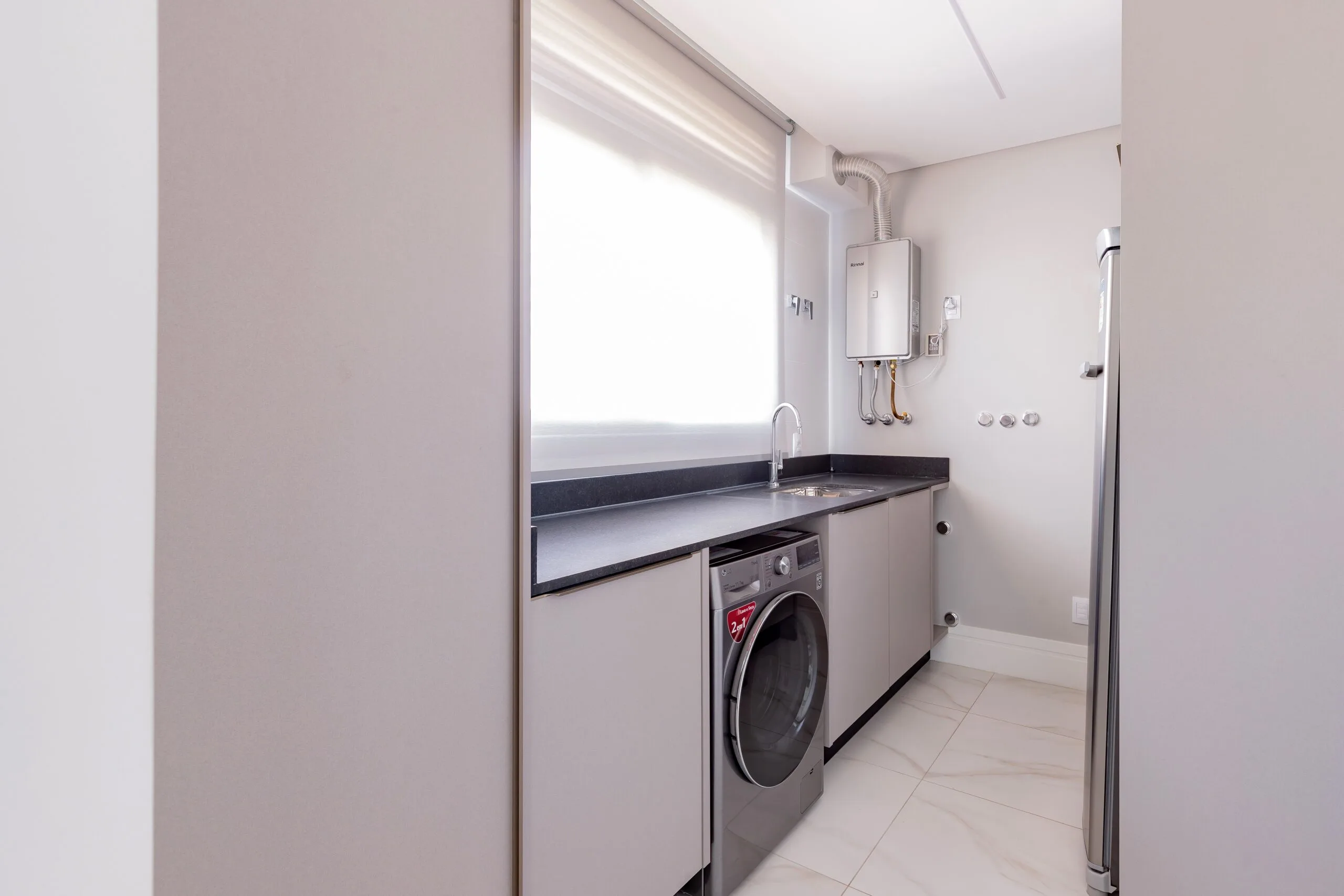 Splendido by Cechinel: Ultra-Luxury Oceanfront Residence in Pioneiros