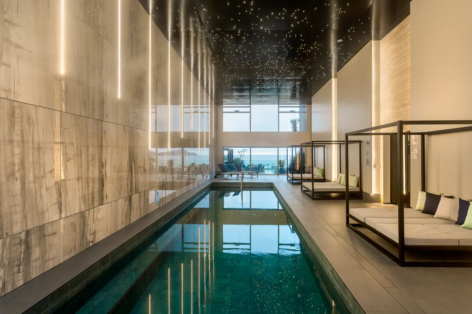 Splendido by Cechinel: Ultra-Luxury Oceanfront Residence in Centro