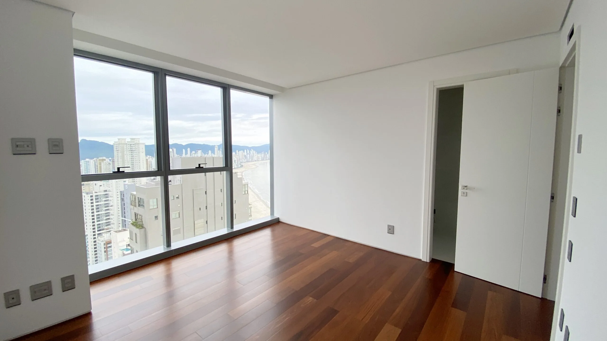 Copenhagen by Cechinel: Ultra-Luxury Oceanfront Residence in Balneário Camboriú