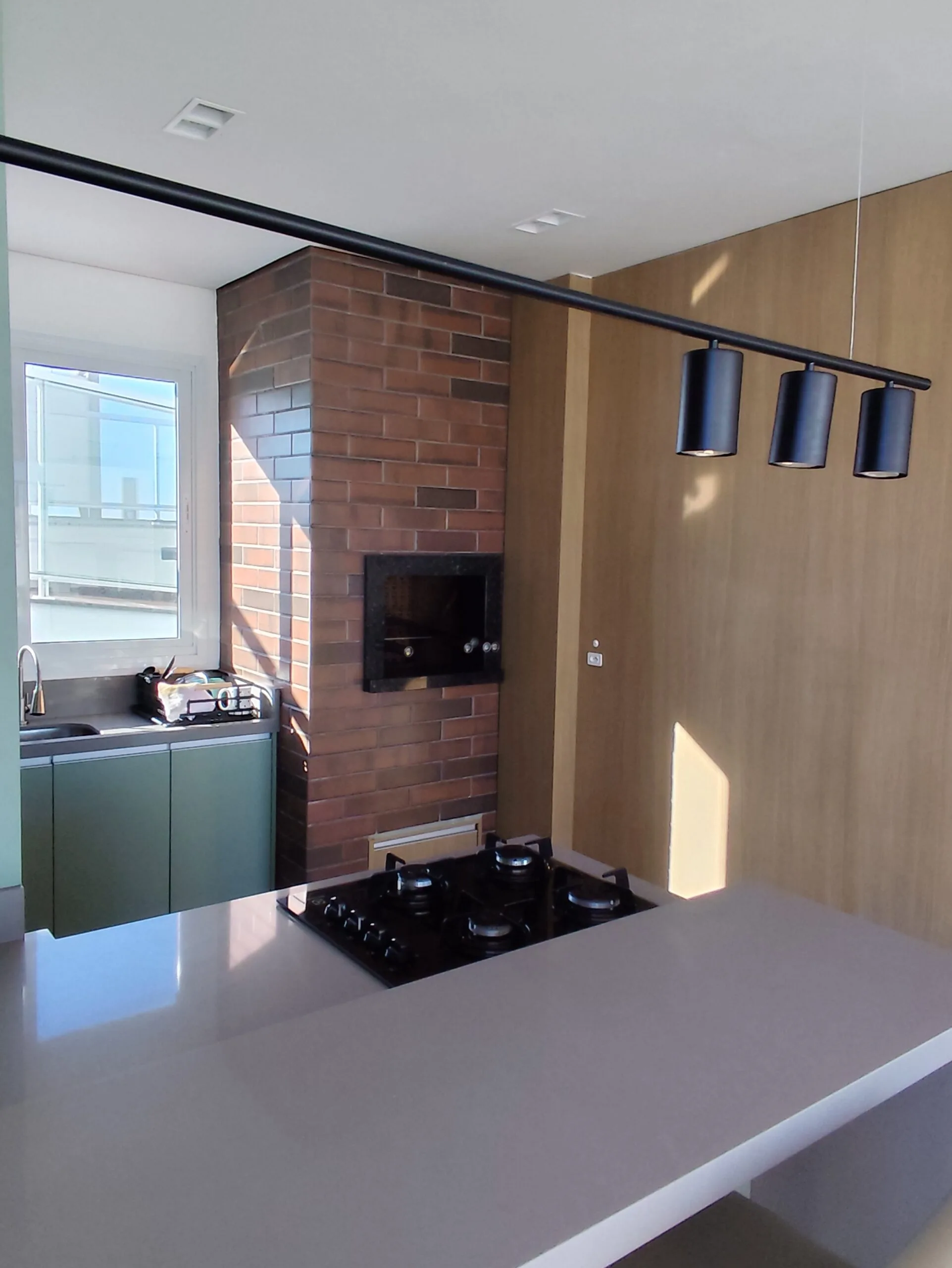 Contemporary Residence in Ingleses, Florianópolis