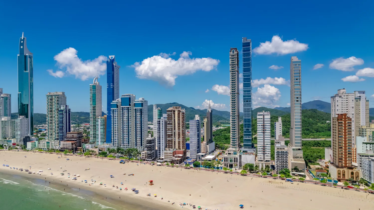 Copenhagen by Cechinel: Ultra-Luxury Oceanfront Residence in Balneário Camboriú