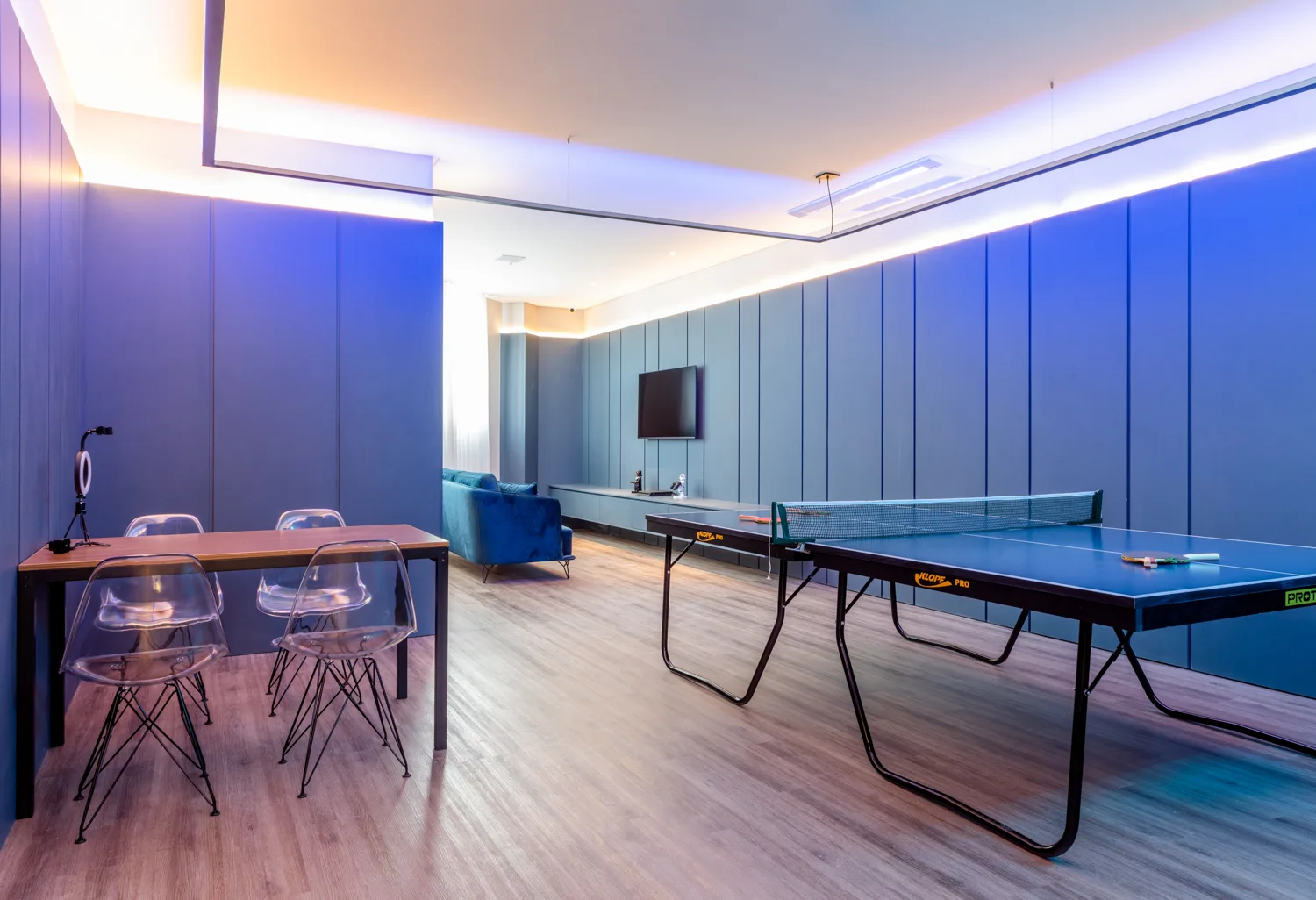 Pharos by Cechinel: Ultra-Luxury Oceanfront House in Avenida Atlântica