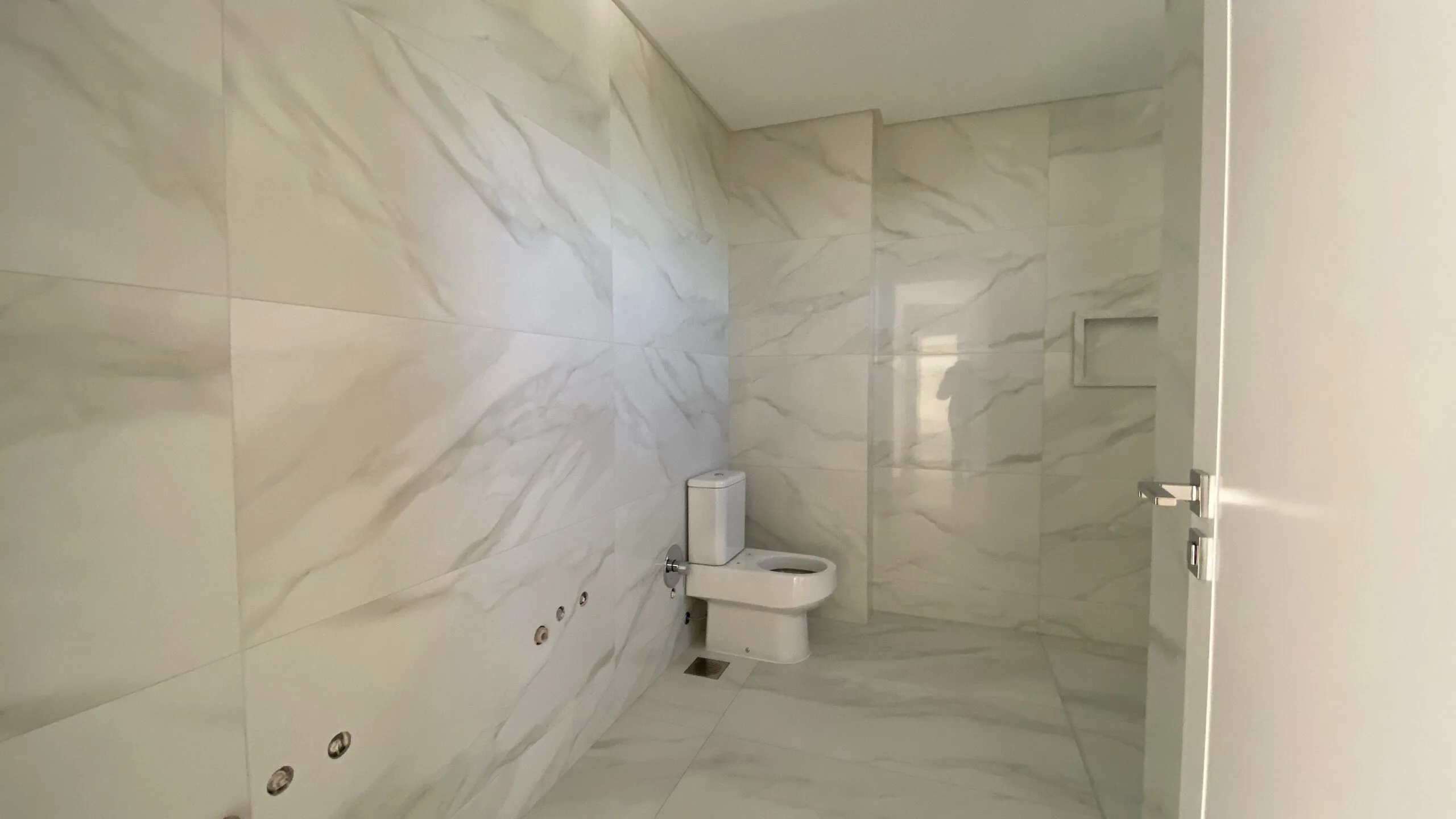 Pharos by Cechinel: Ultra-Luxury Oceanfront House in Avenida Atlântica