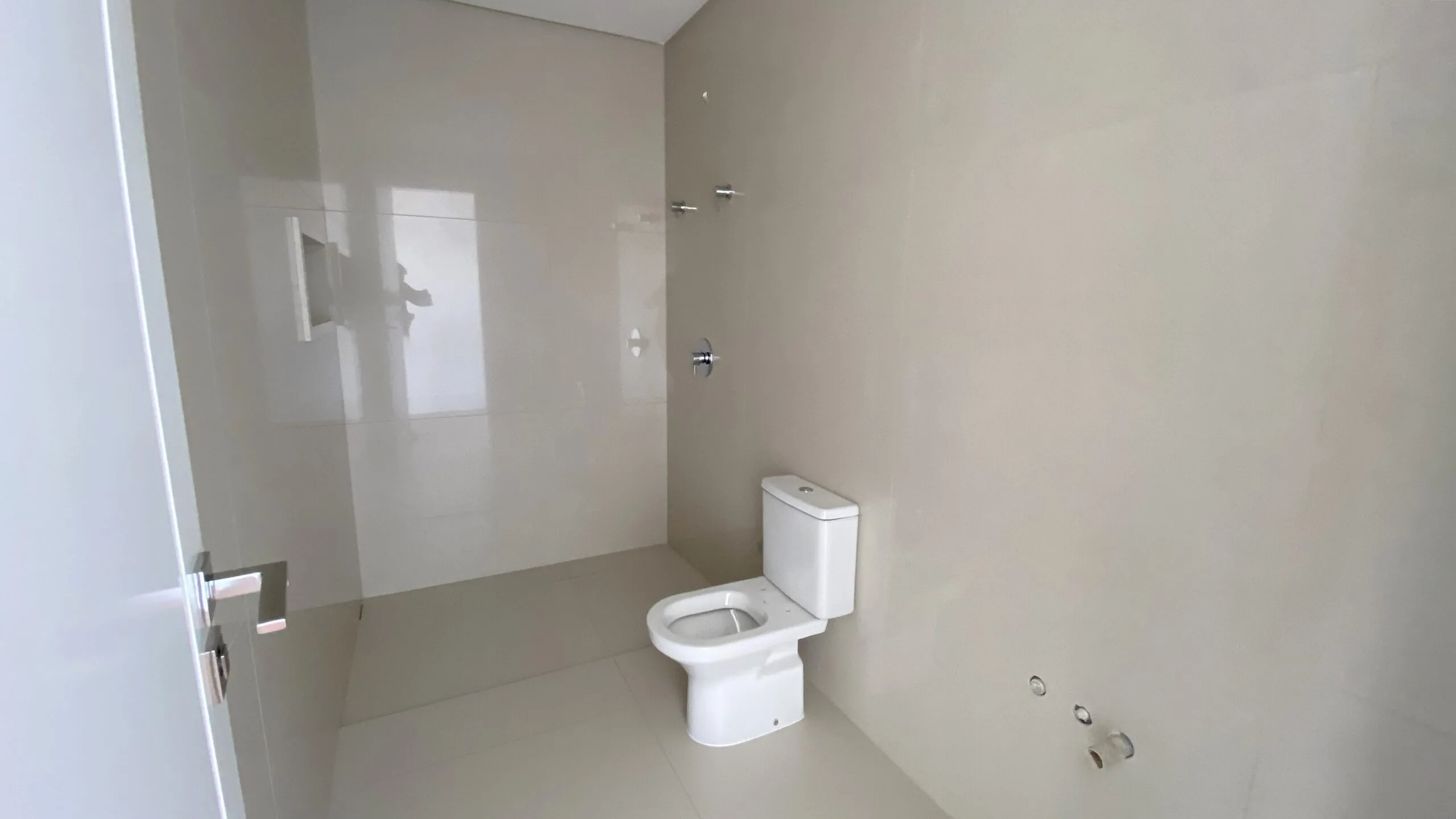 Pharos by Cechinel: Ultra-Luxury Oceanfront House in Avenida Atlântica