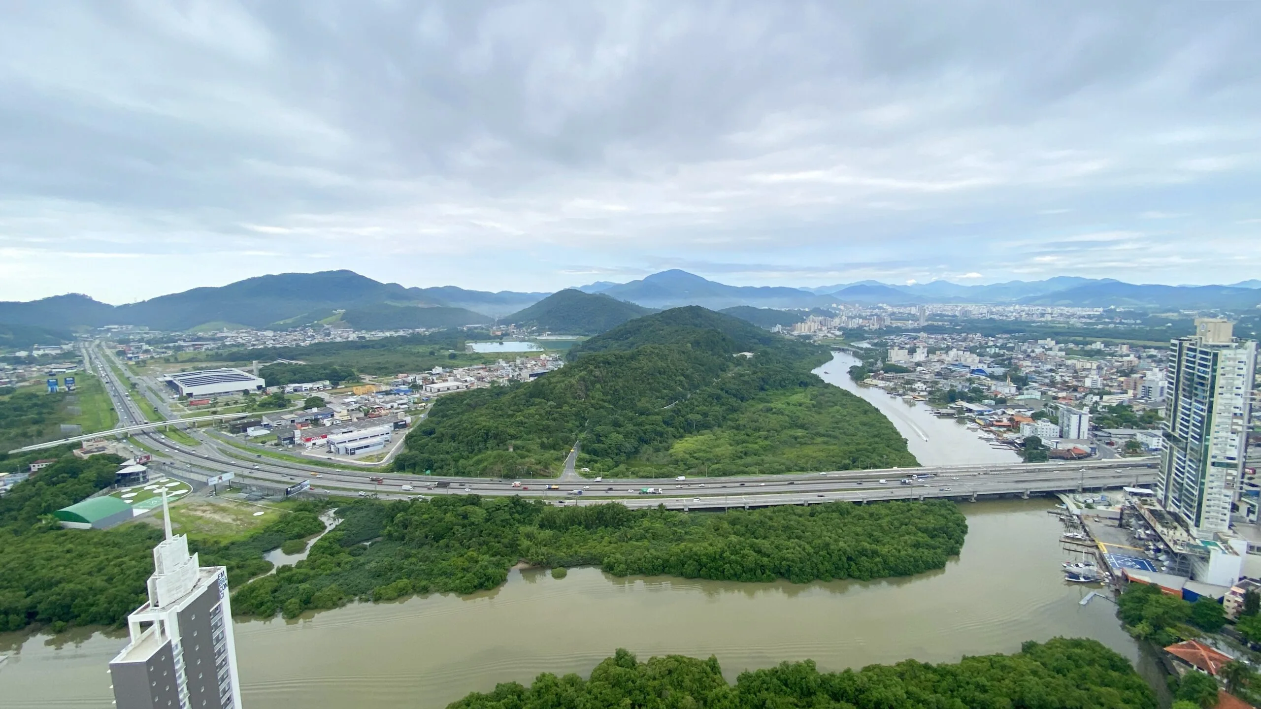 Copenhagen by Cechinel: Ultra-Luxury Oceanfront Residence in Balneário Camboriú