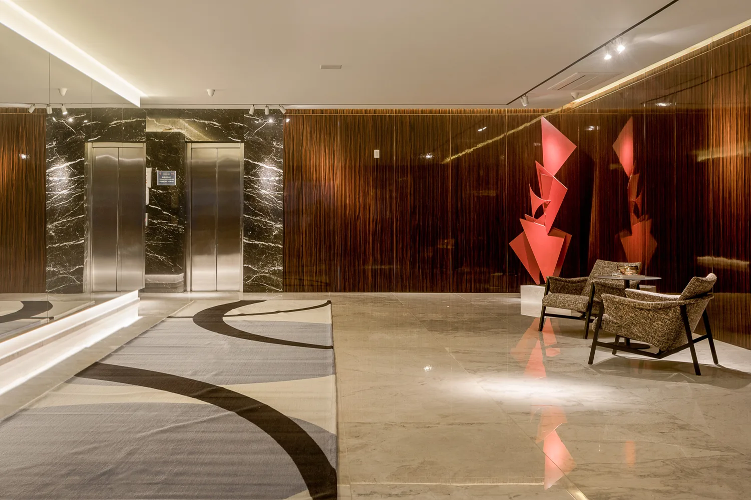 Splendido by Cechinel: Ultra-Luxury Oceanfront Residence in Centro