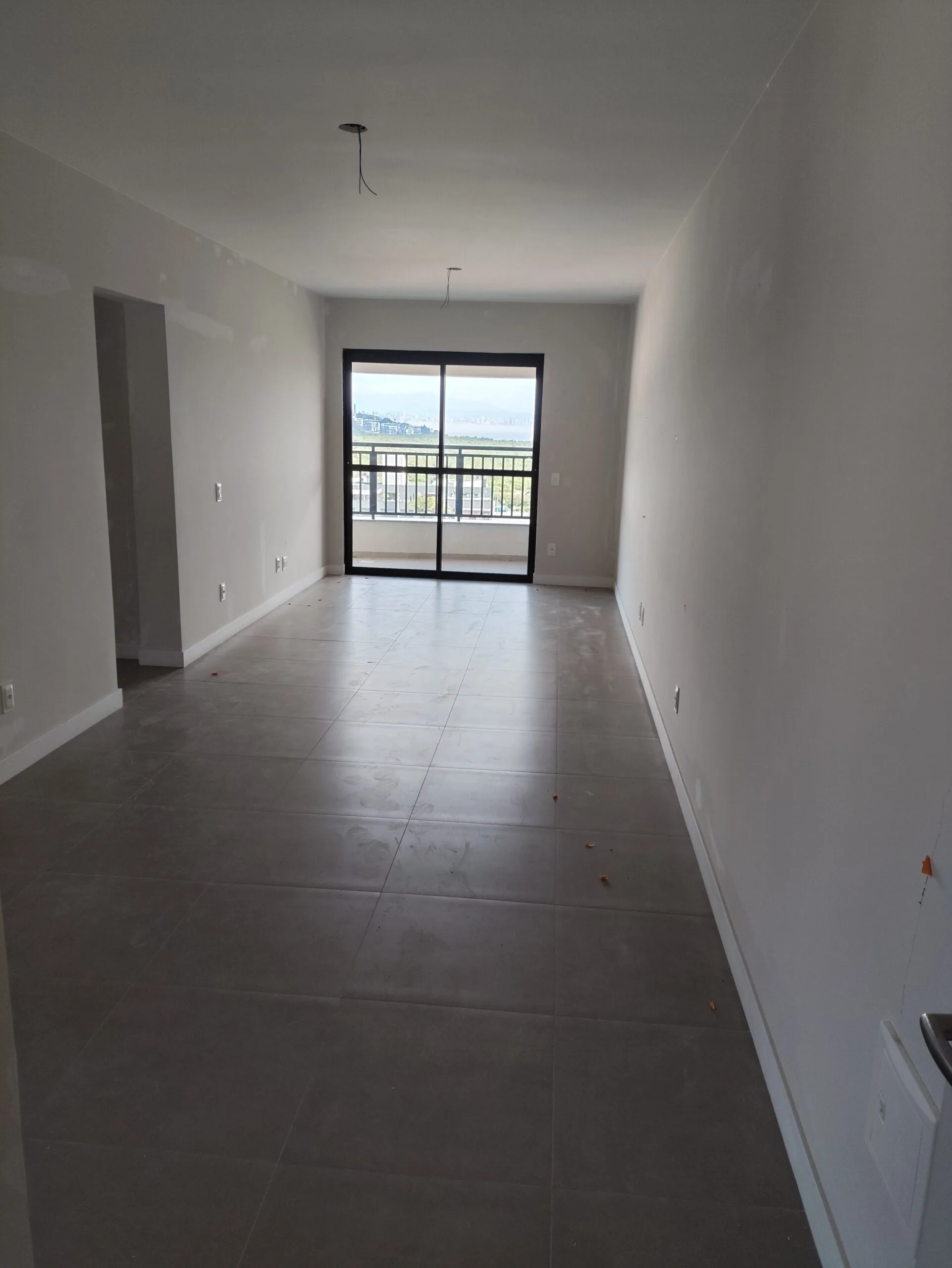 Saco Grande Residences: Premium House with Bay Views in Florianópolis