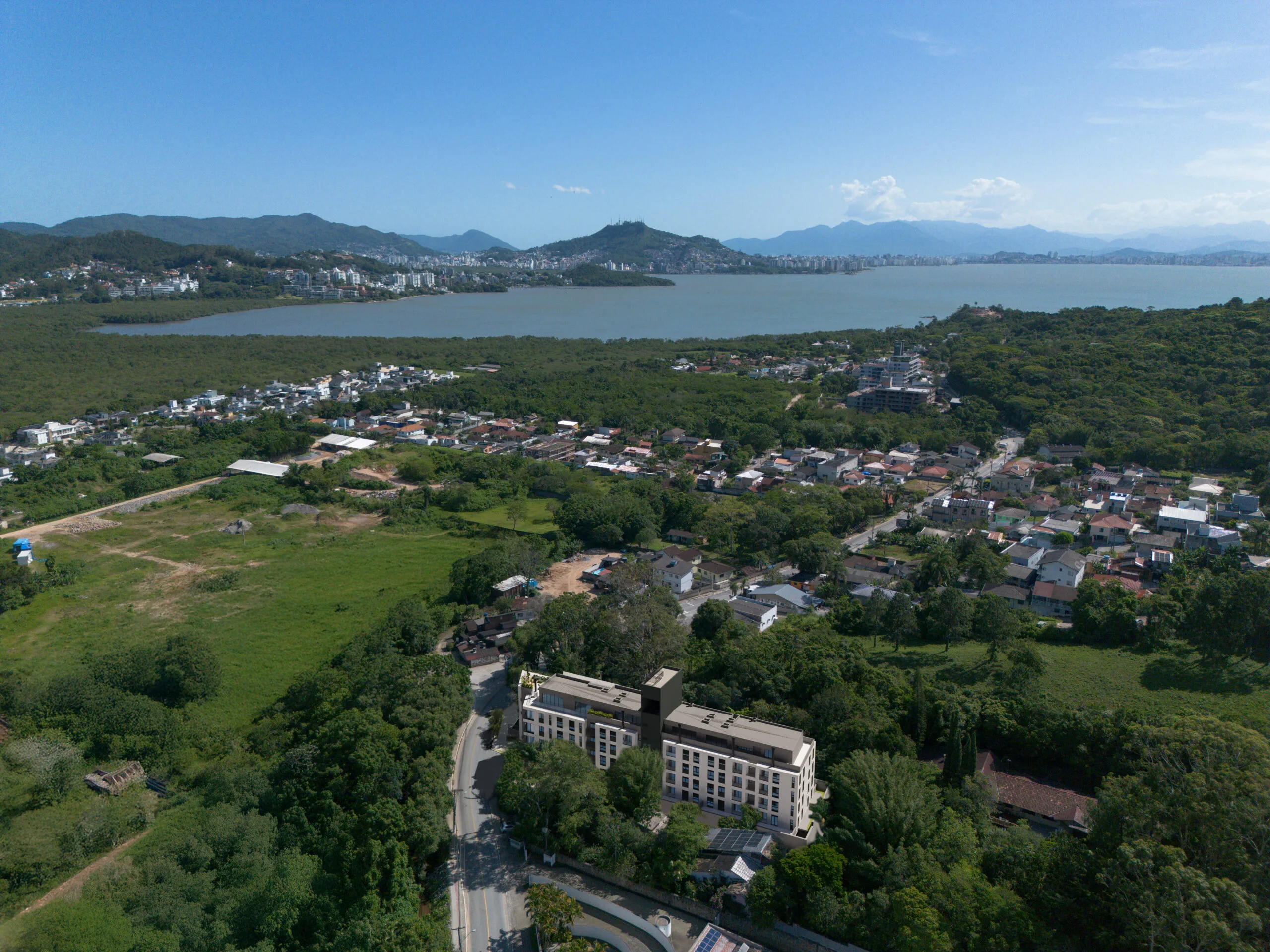 Adore Cacupé: Premium Penthouse in Florianópolis