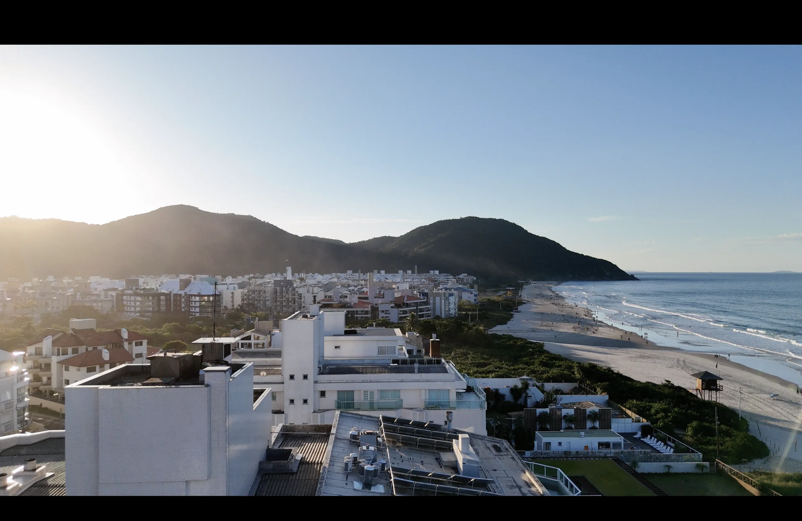 Gaivotas 4: Contemporary Studio in Florianópolis