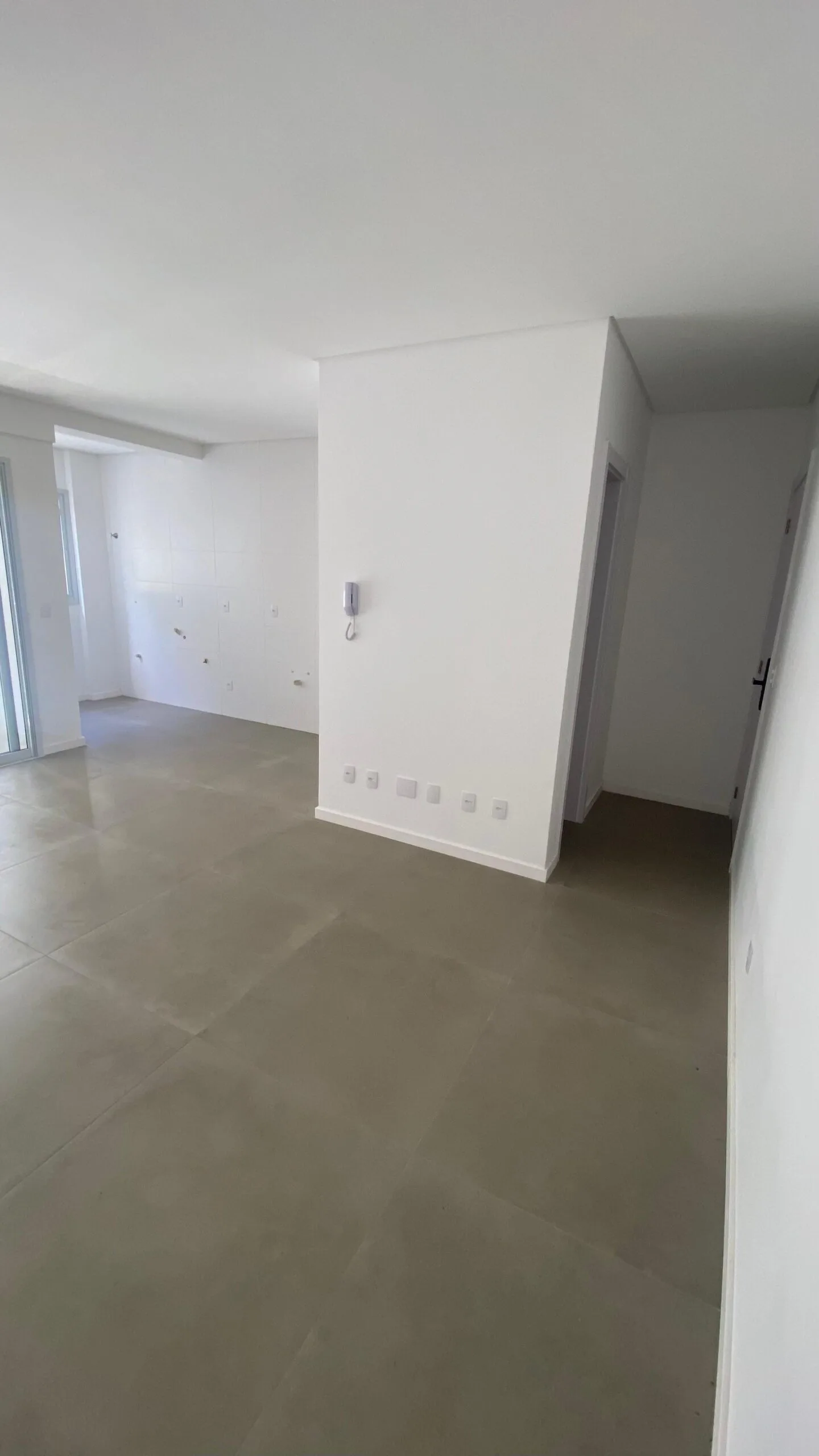 Contemporary Residence in Ingleses, Florianópolis