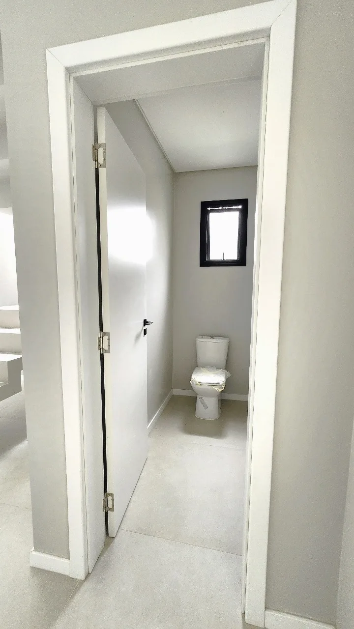 Contemporary House with Private Garden in Florianópolis