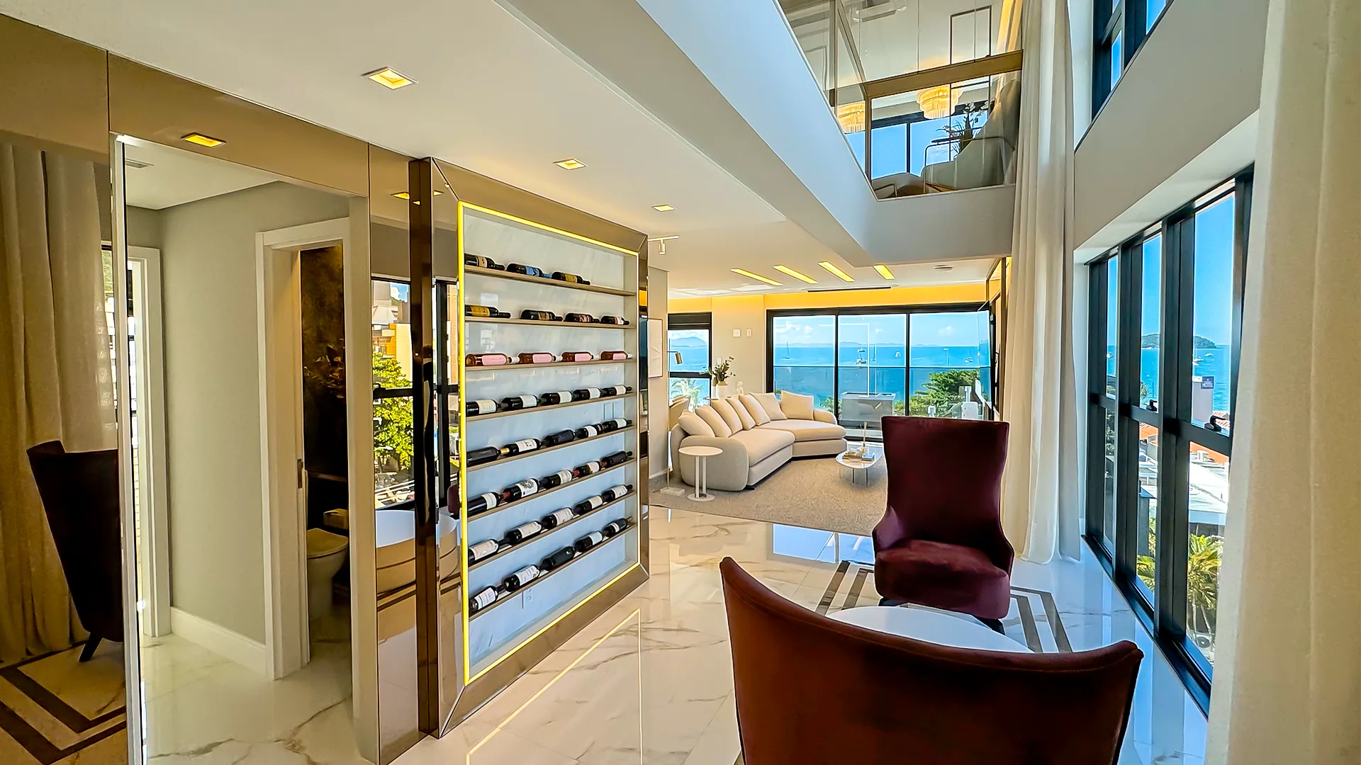 Authentique by Agnes: Luxury House with Ocean Views in Florianópolis