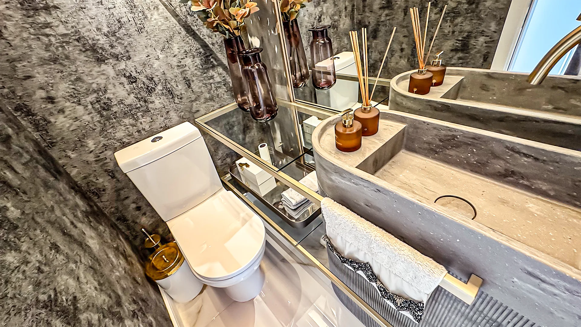 Authentique by Agnes: Luxury House with Ocean Views in Florianópolis